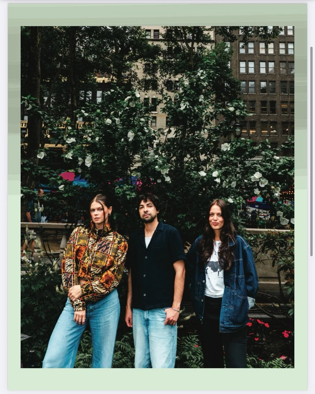 Ahead of their October 30 album debut, Plain Jane, Moody Joody spent some time with @unclearmag in NYC! 💫
Read the four-page feature in Unclear Magazine's October issue, out now! 🪩

unclearmag.com/issues 

Unclear Magazine (@unclearmag)
Photos: JoA