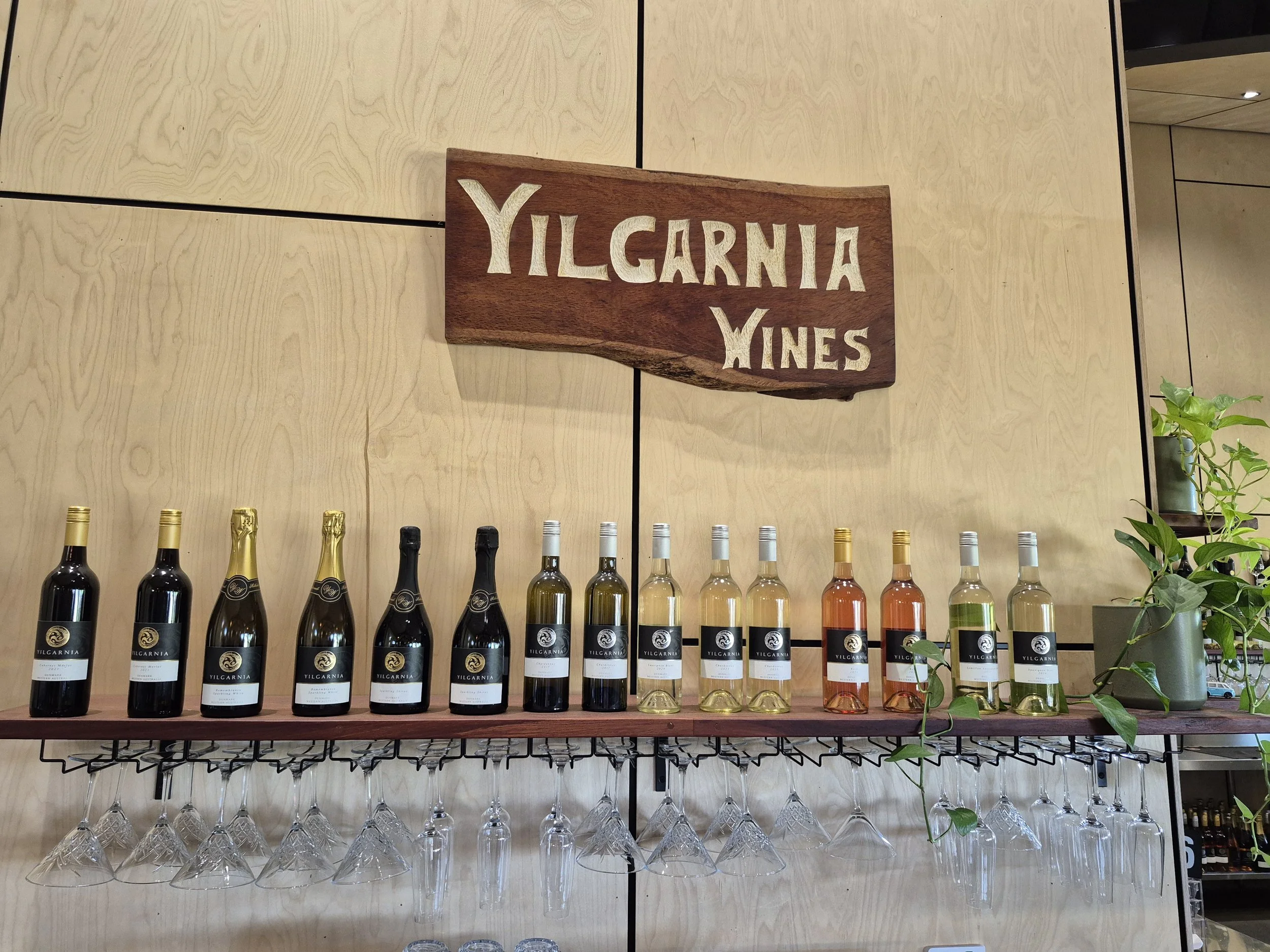 Discover Yilgarnia Wines