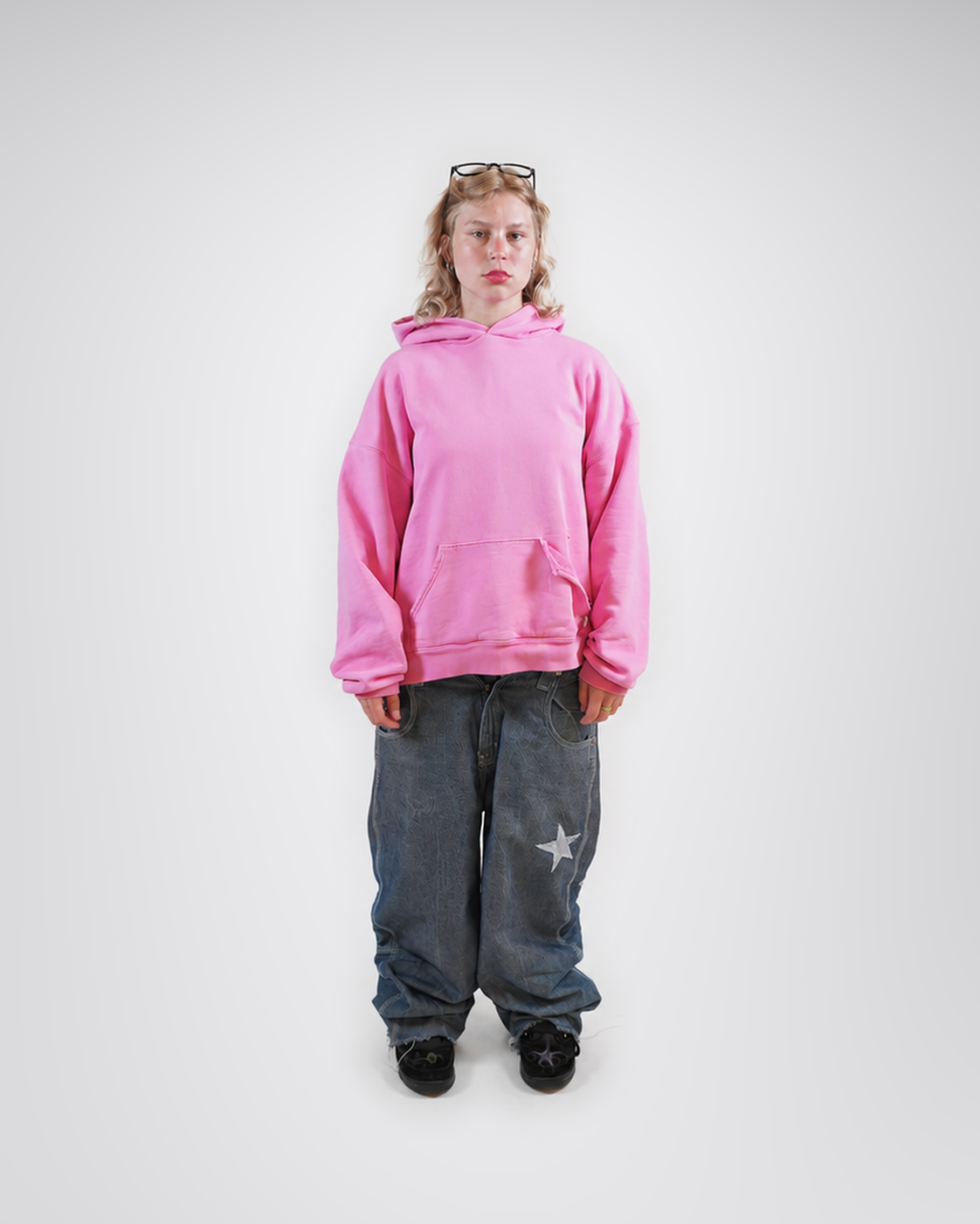 pink_hoodie_01_front 2.png