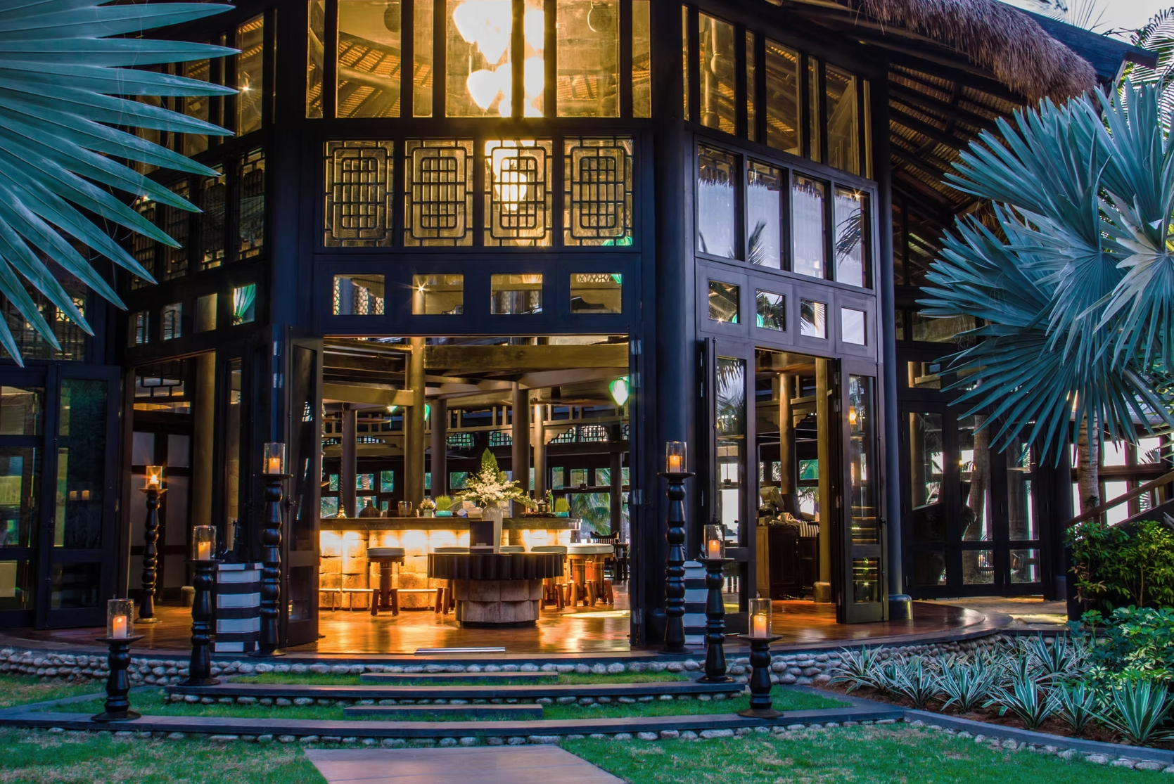 Work Logics | Intercontinental Sun Peninsula
