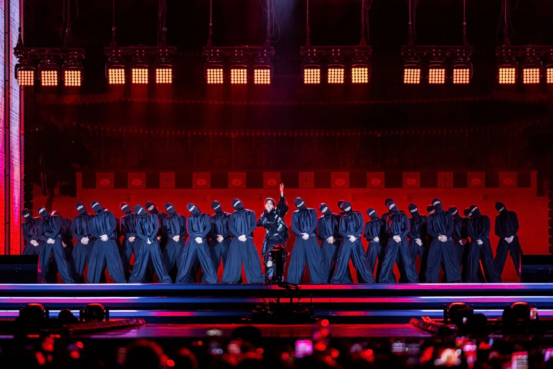 BTSTHECOMEBACKLIVE_SC_BTS_SETUP06_00001.jpg