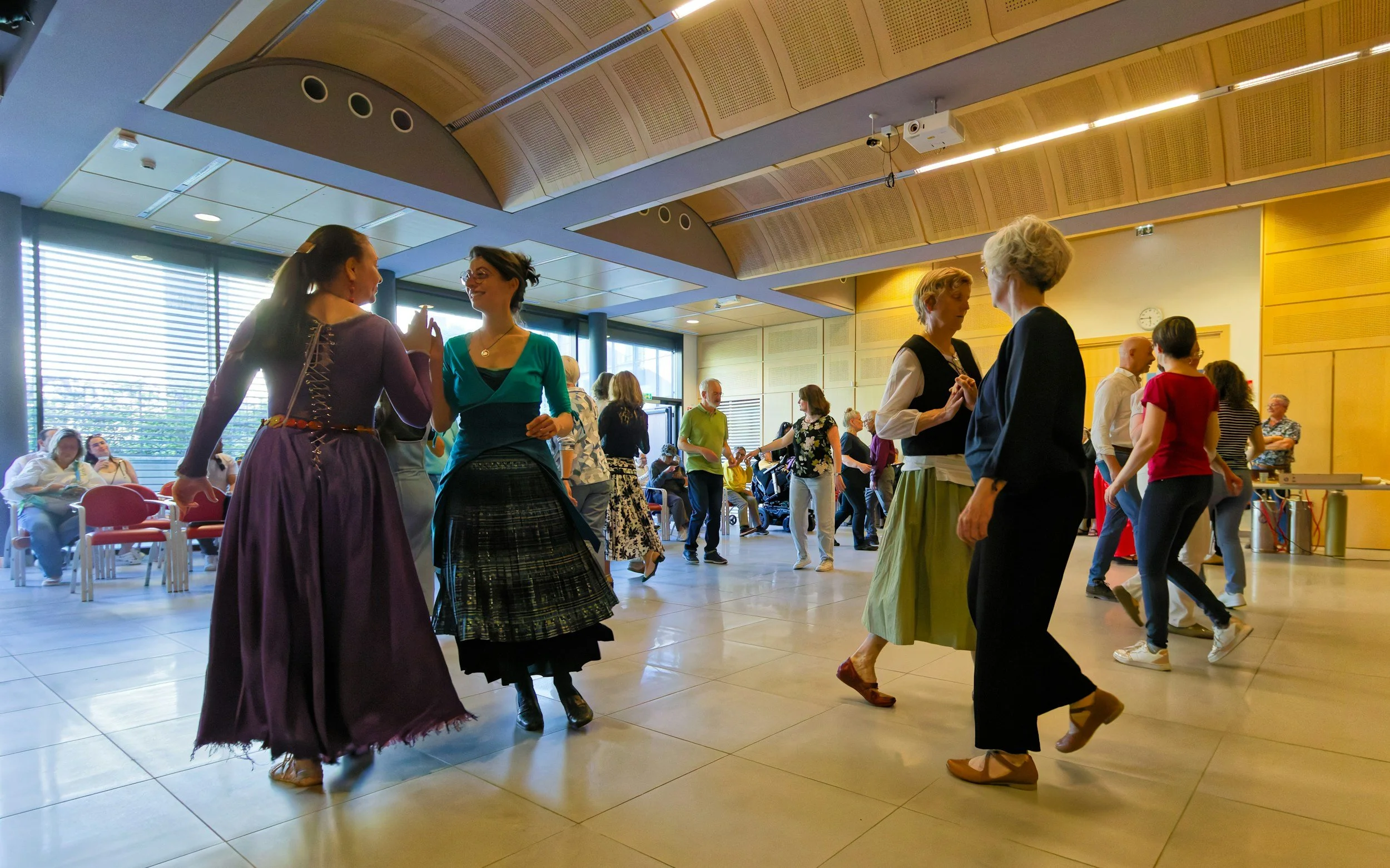 Line Dancing (Age 11+)
