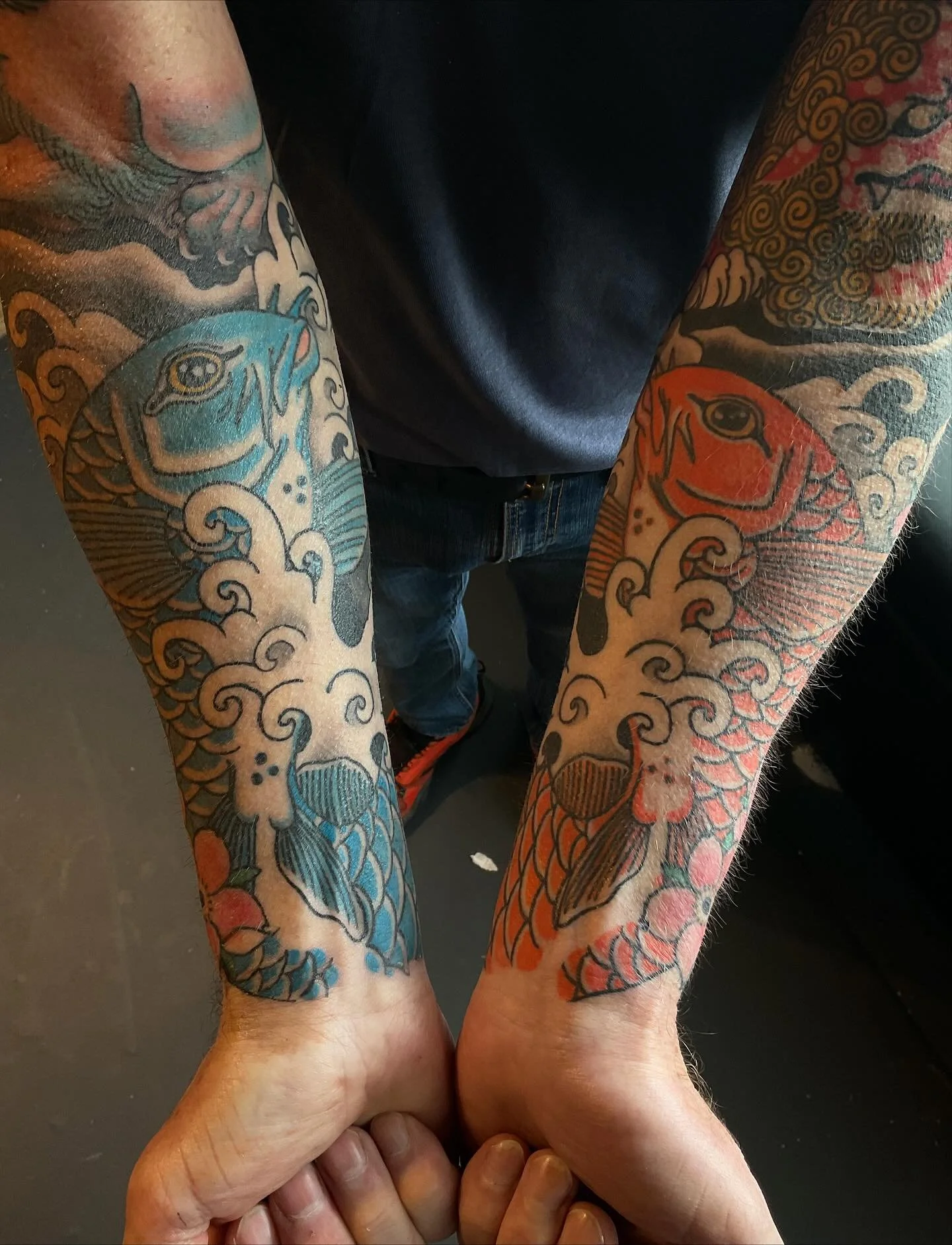 Thanks Craig .Been chipping away at these done @1853tattoo 

#oamaru #oamarutattoo #japanesetattooart #neojapanesetattoo  #otagotattoo