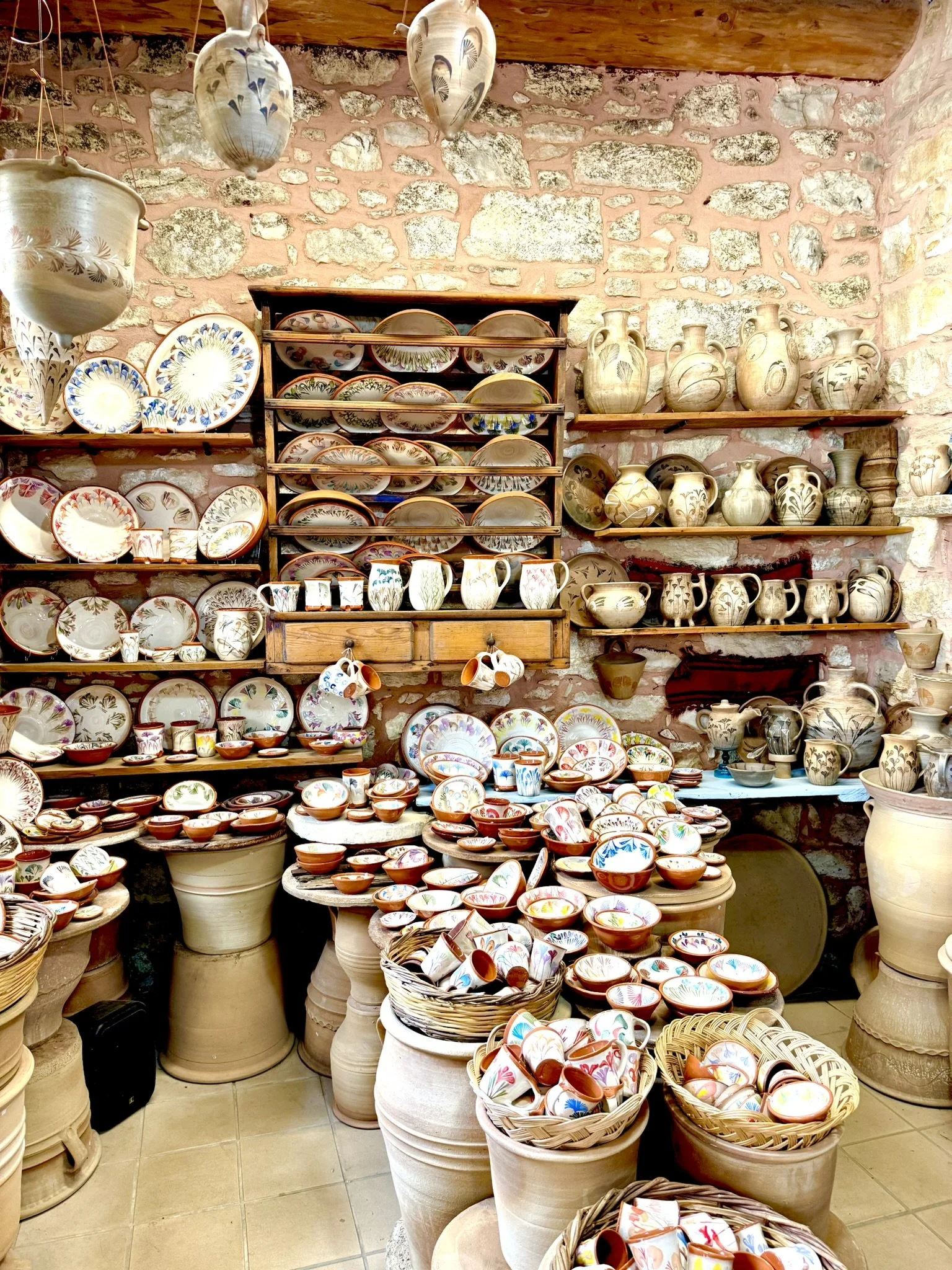 Pottery in Margarites, Crete