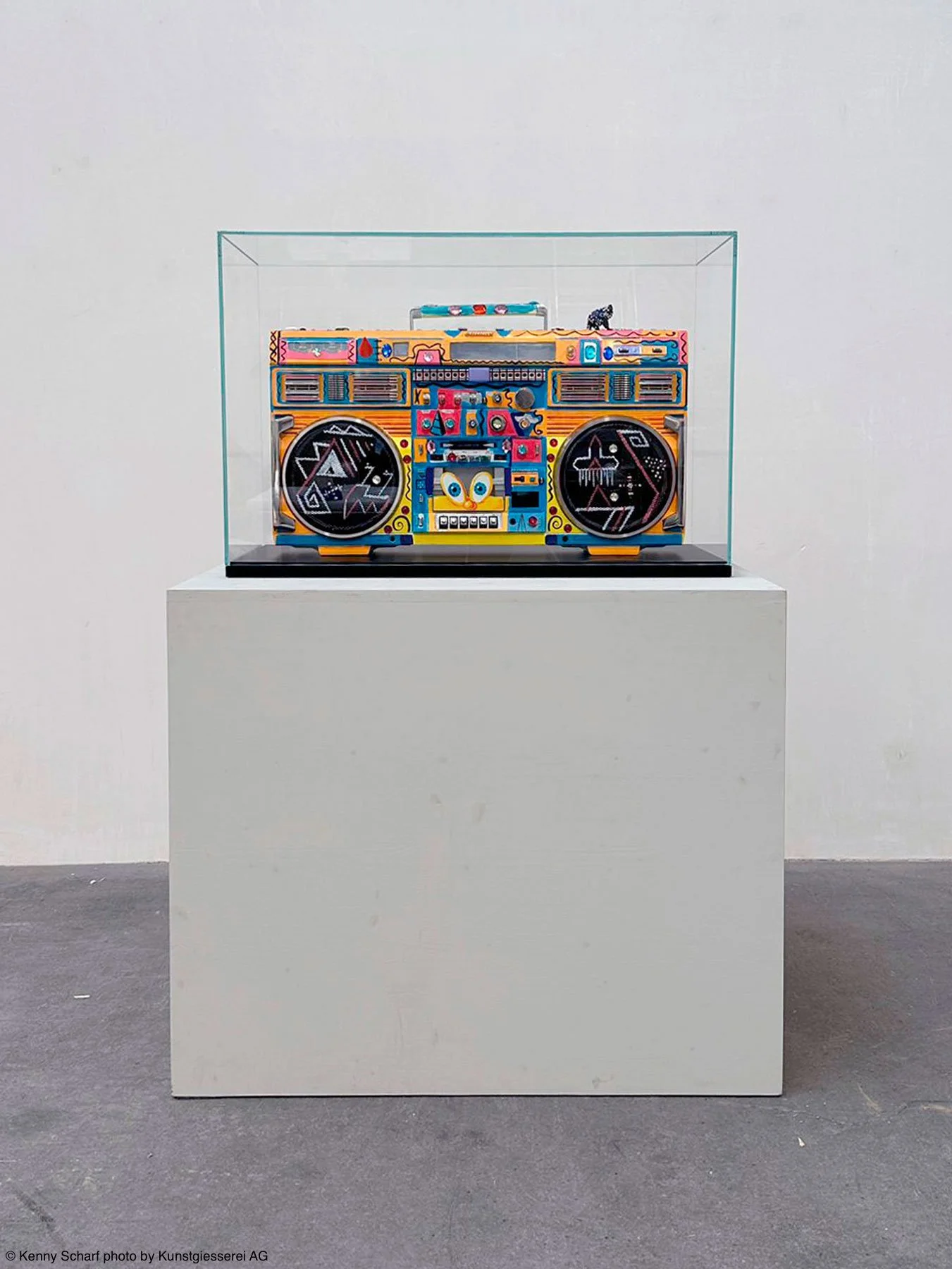 ©-Kenny-Scharf-photo-by-Kunstgiesserei-AG- Kopie.jpg