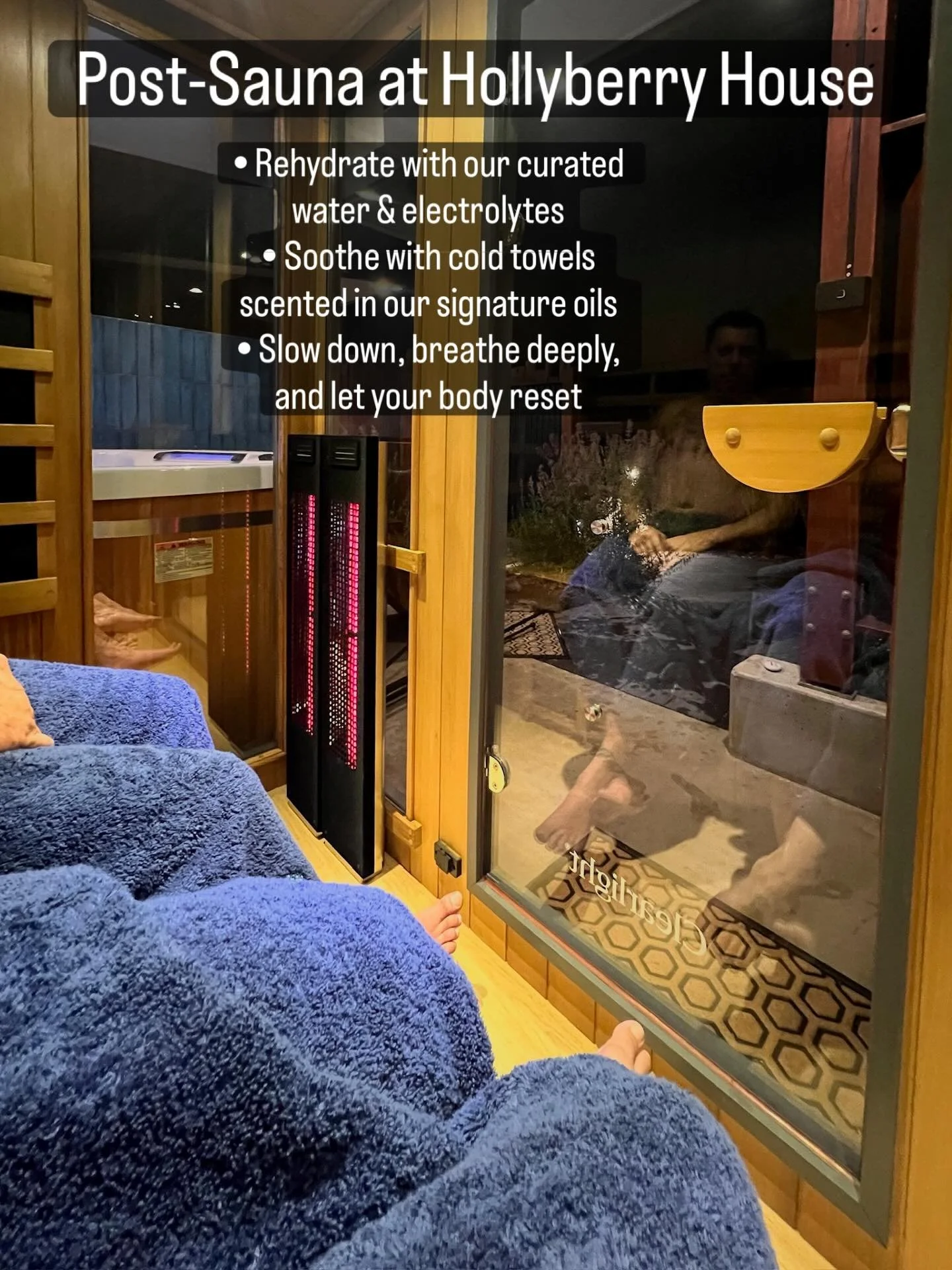 Post-Sauna at Hollyberry House
&bull; Rehydrate with our curated water &amp; electrolytes
&bull; Soothe with cold towels scented in our signature oils
&bull; Slow down, breathe deeply, and let your body reset #clearlightsauna #hollyberryhouse #cooman