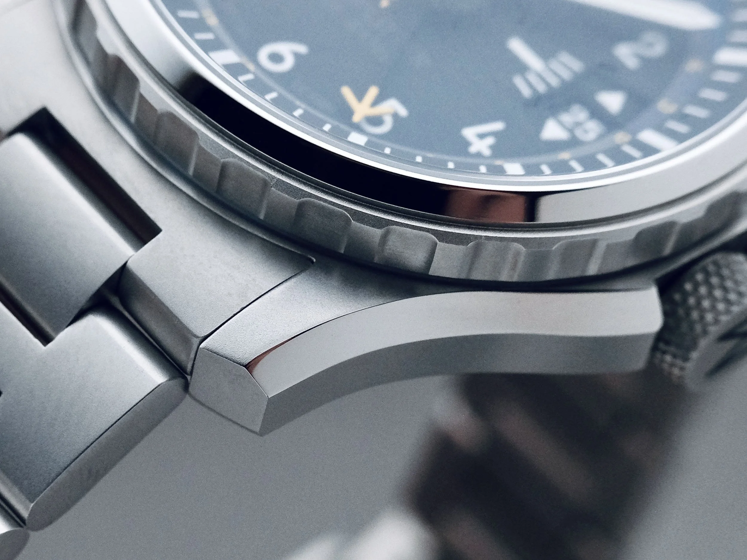 Marloe SkySplitter Jestream_Pilot Watch_Miyota 9075_Mainspring Watch Magazine_Review_Live Shots_17.jpg