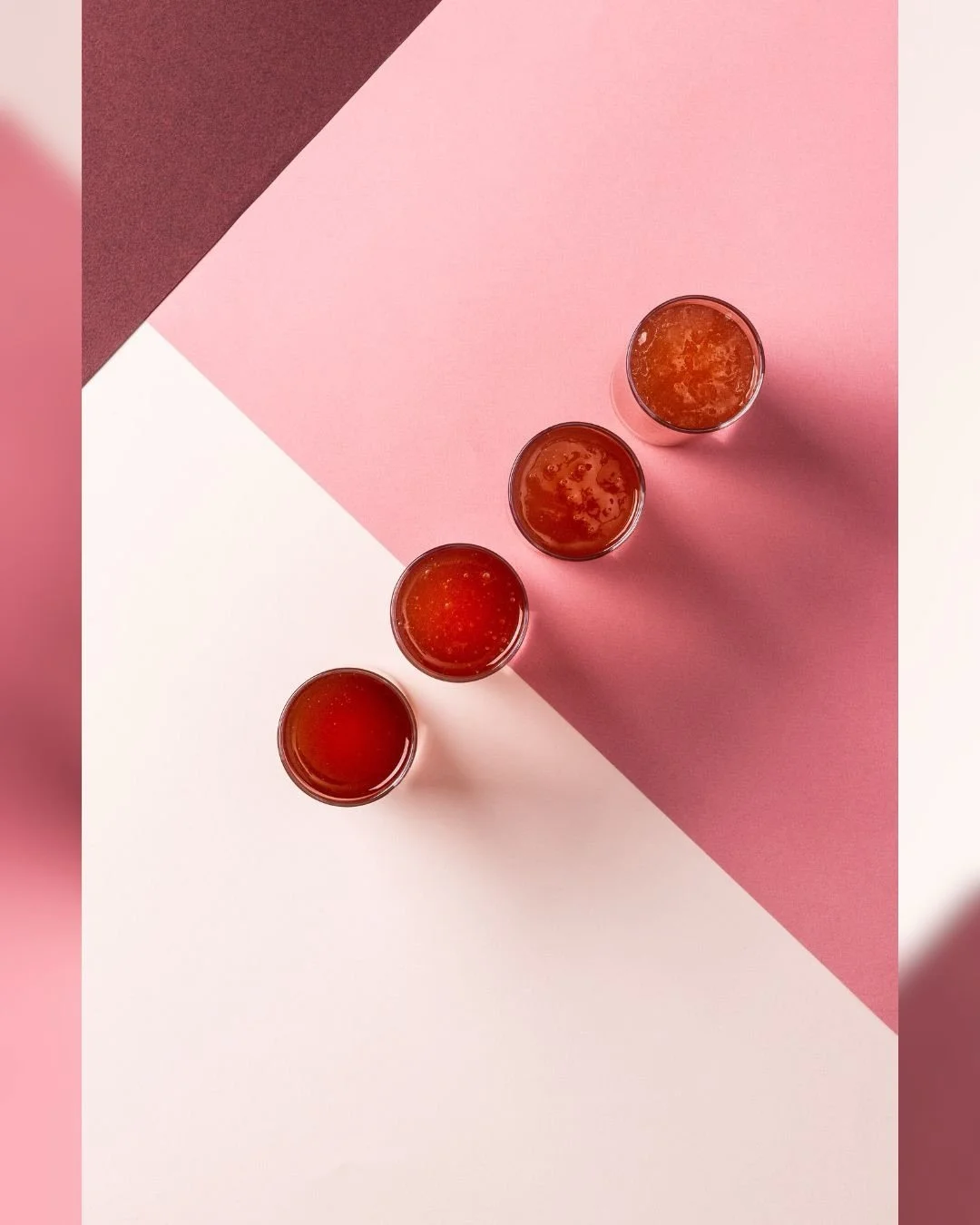 Au d&eacute;part, il y a des produits simples.
Des l&eacute;gumes, des textures, des couleurs.
Rien d&rsquo;exceptionnel.

Puis on commence &agrave; regarder autrement.
On d&eacute;coupe, on assemble, on d&eacute;place.
Une forme appara&icirc;t. Une 