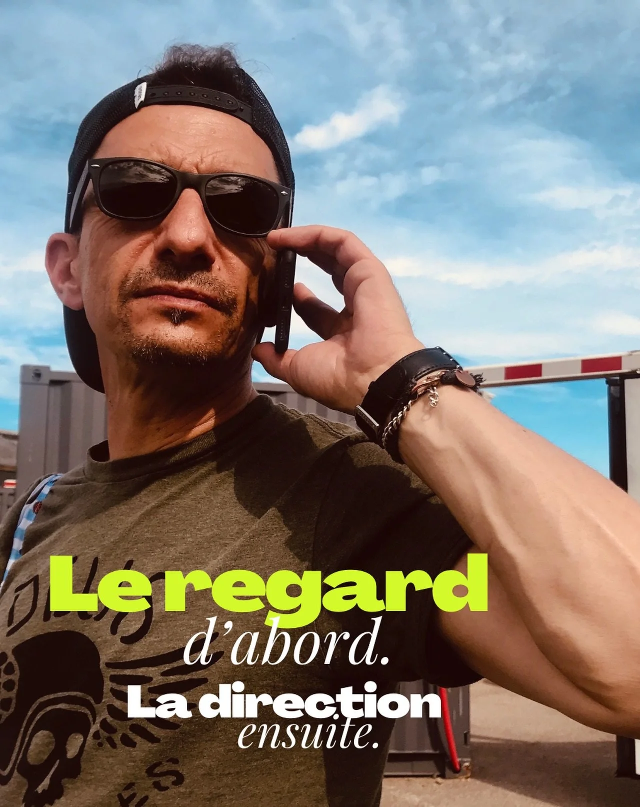 Avant de cr&eacute;er, je prends le temps de regarder.
Comprendre ce qui est l&agrave;.
Ce qui doit &ecirc;tre montr&eacute;.
Et surtout, ce qui doit &ecirc;tre &eacute;vit&eacute;.

Avec le temps, j&rsquo;ai compris que la direction artistique ne co