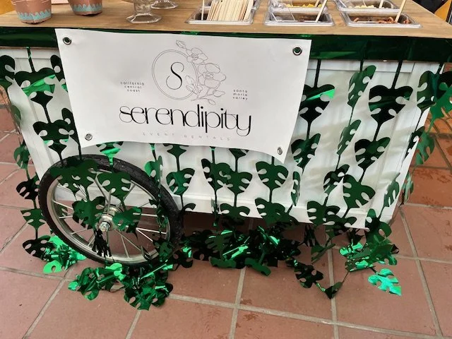 Moana themed popcorn cart full service