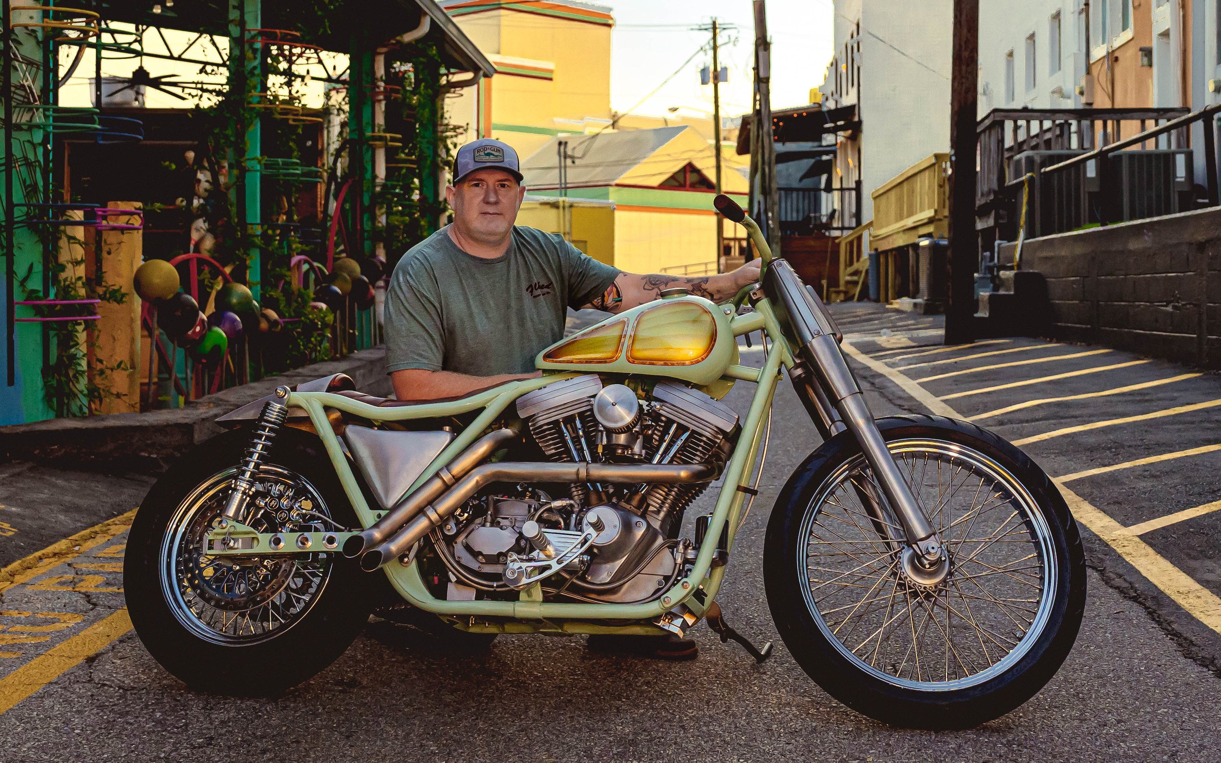1986 Harley Davidson FXR by Flaked Paint and Design