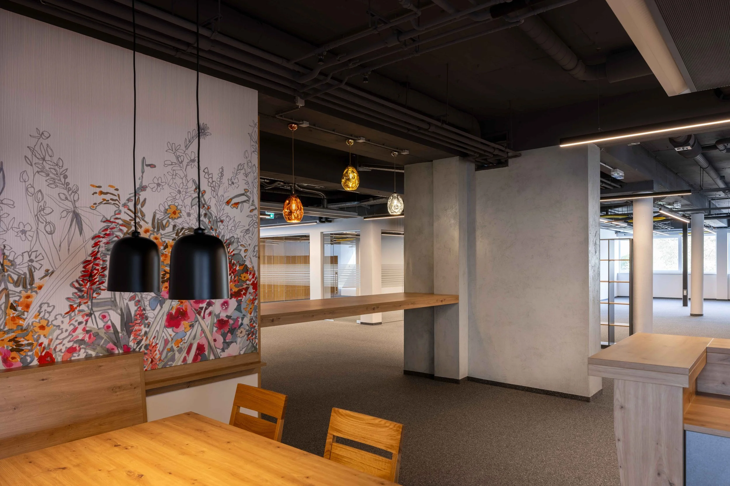 christian_achrainer_Hopfgarten_bm.achrainer_starkes team_baumeister des vertrauens_handschlag_christian achrainer baumeister_planung_kostenmanagment_bauleitung_Büro Umbau Kufstein