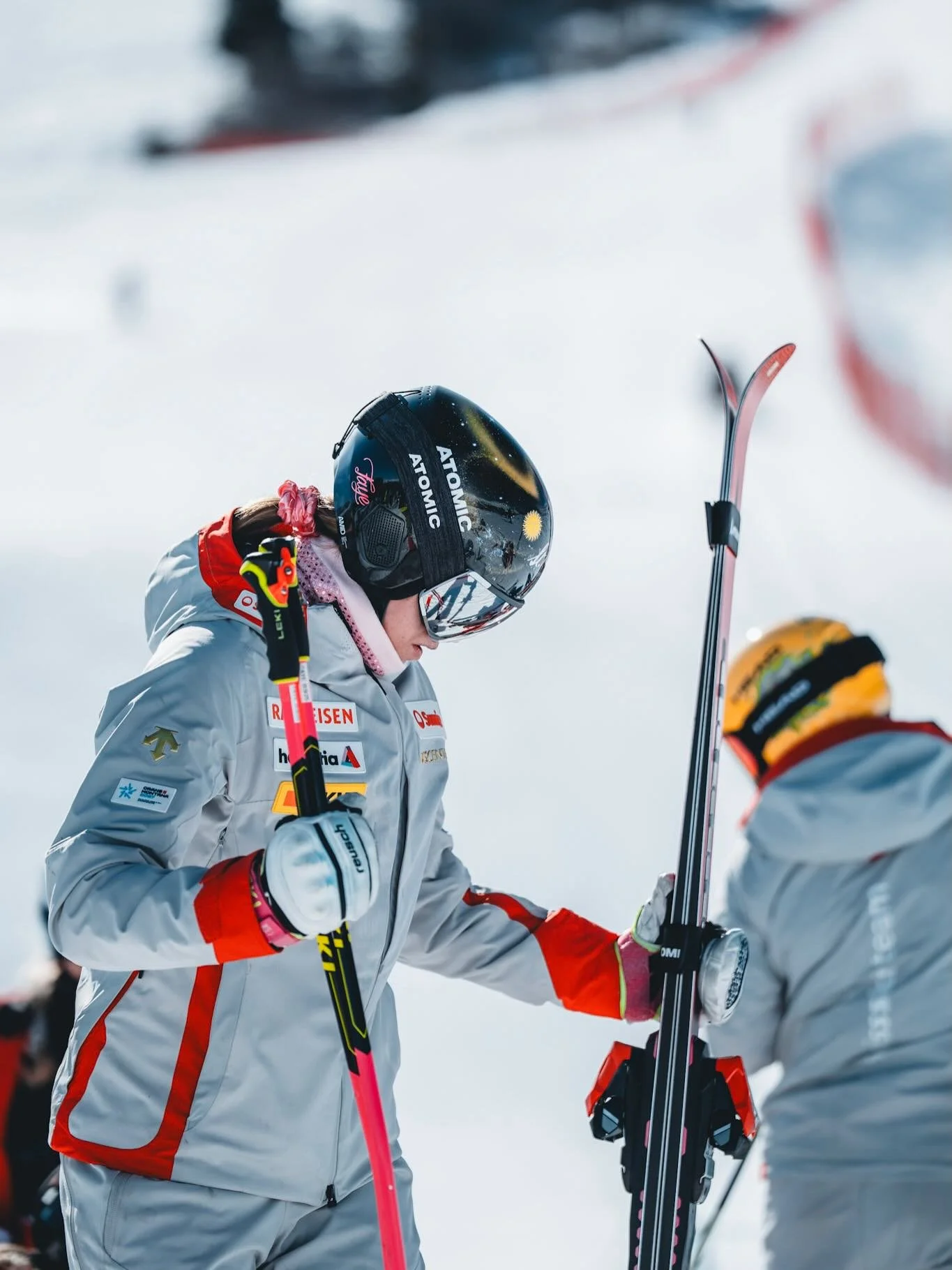 Not the results I hoped for at the Swiss Nationals at home in St. Moritz.
A solid Giant Slalom (P14) and another DNF in Slalom&hellip;
Whatever&mdash;take the lessons and move on!
Thanks to the best fan club ever😝

And all the best to queen @alessia