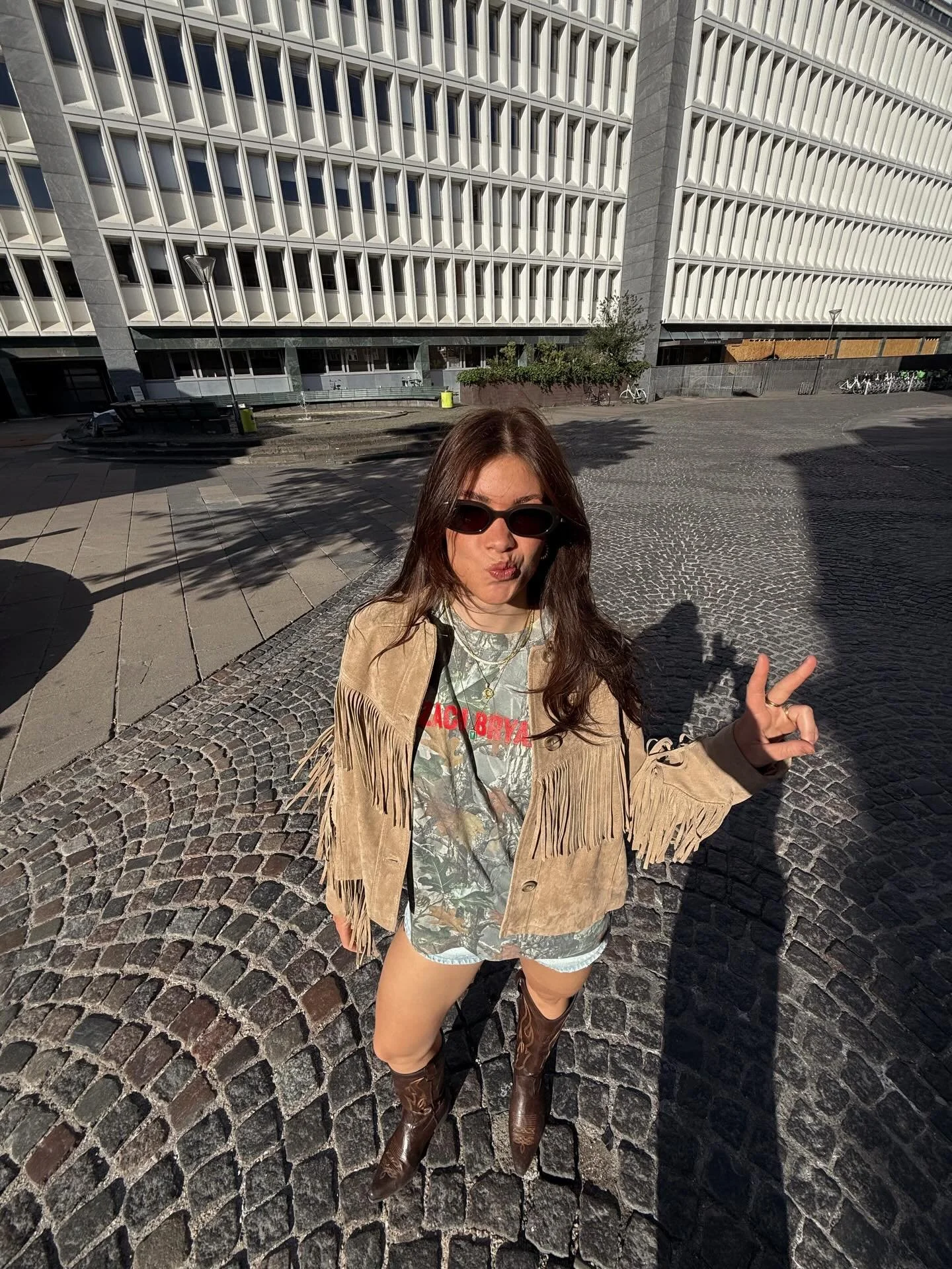 Short trip to copenhagen to sing joy out loud #zachbryan 🤠!