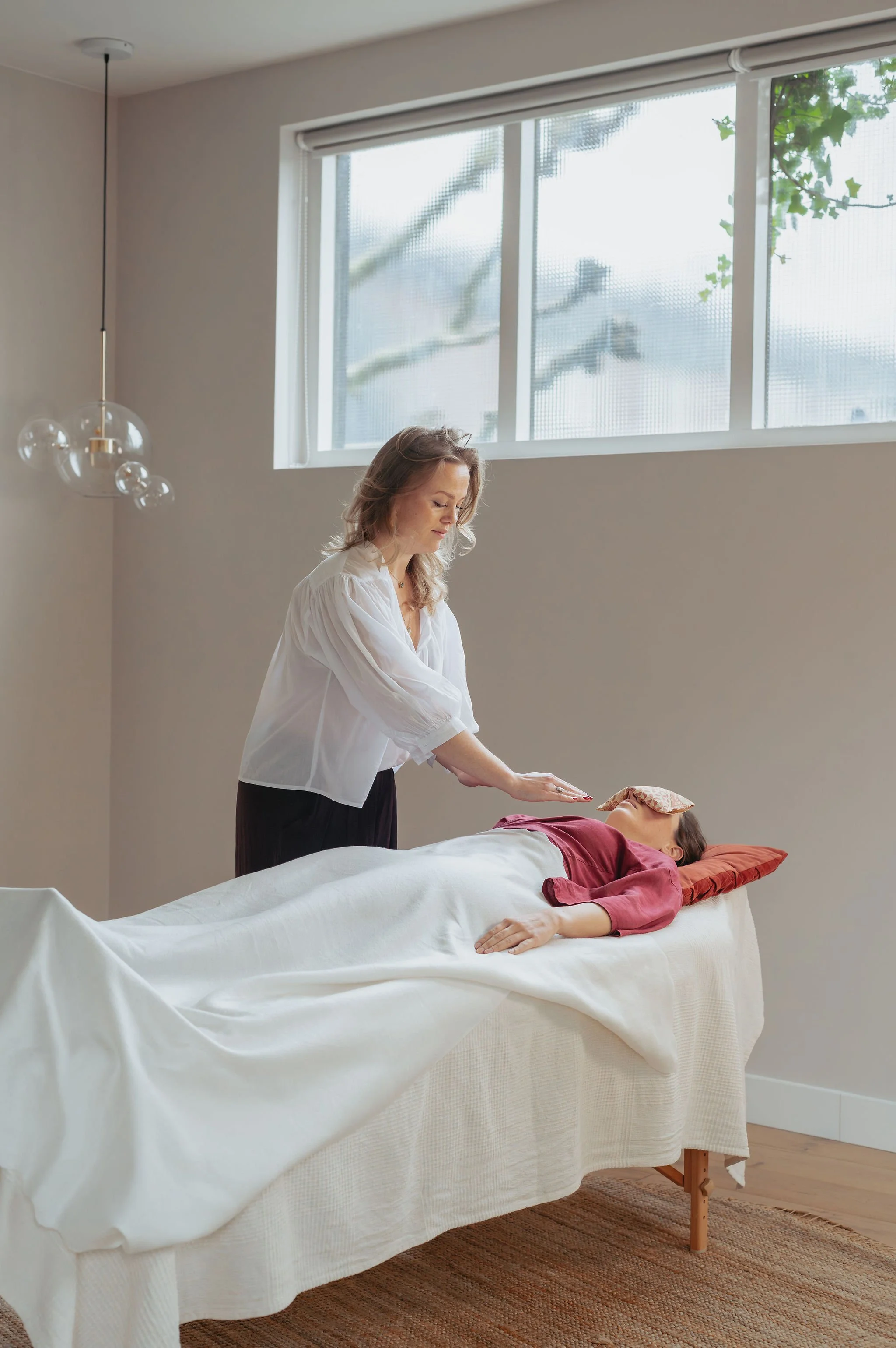 Studio Inlighten is ook te huur als praktijk ruimte, ideaal voor yoga, reiki, workshops en coaching