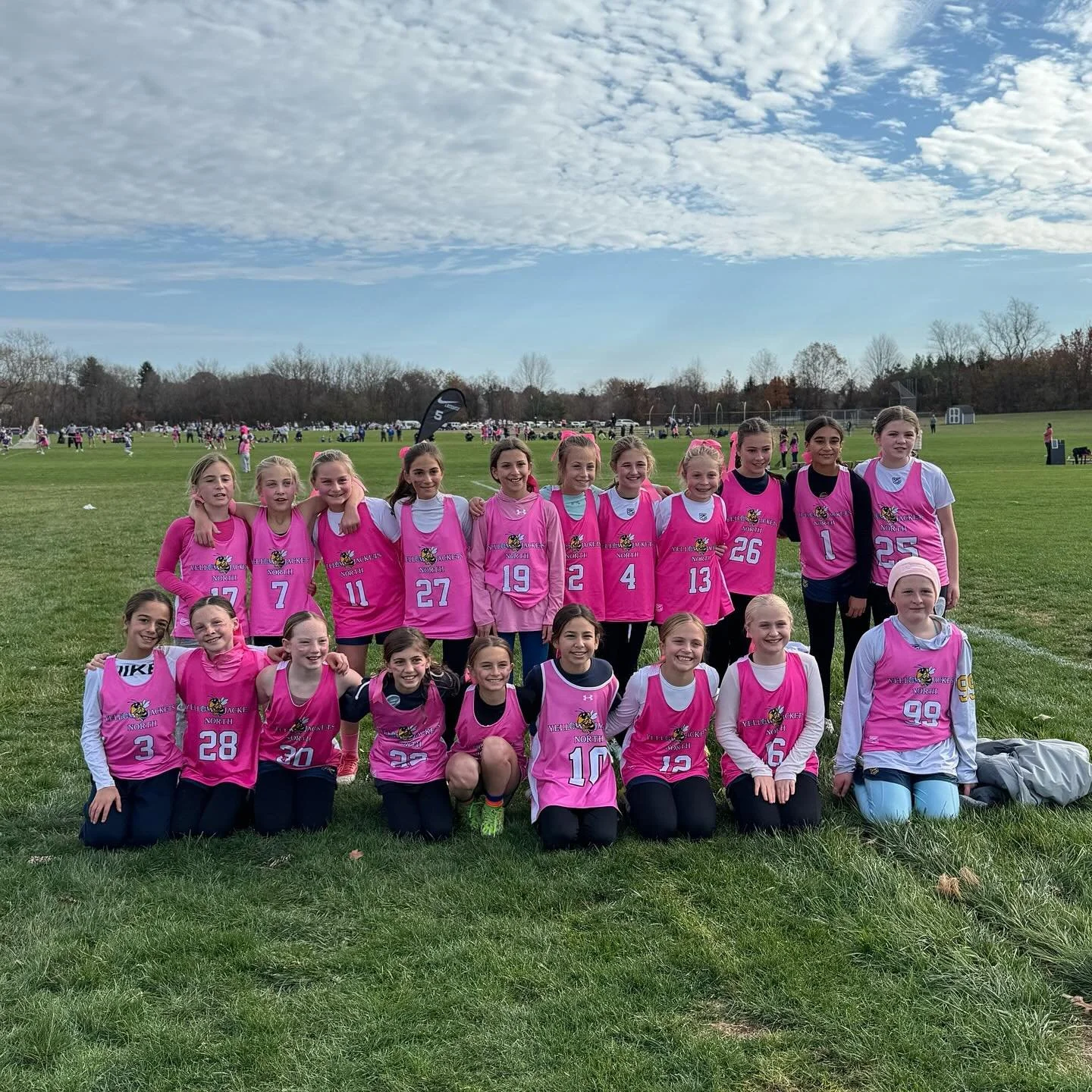 All smiles for our 2033&rsquo;s after going 3-0 at @laxforthecure 🎀