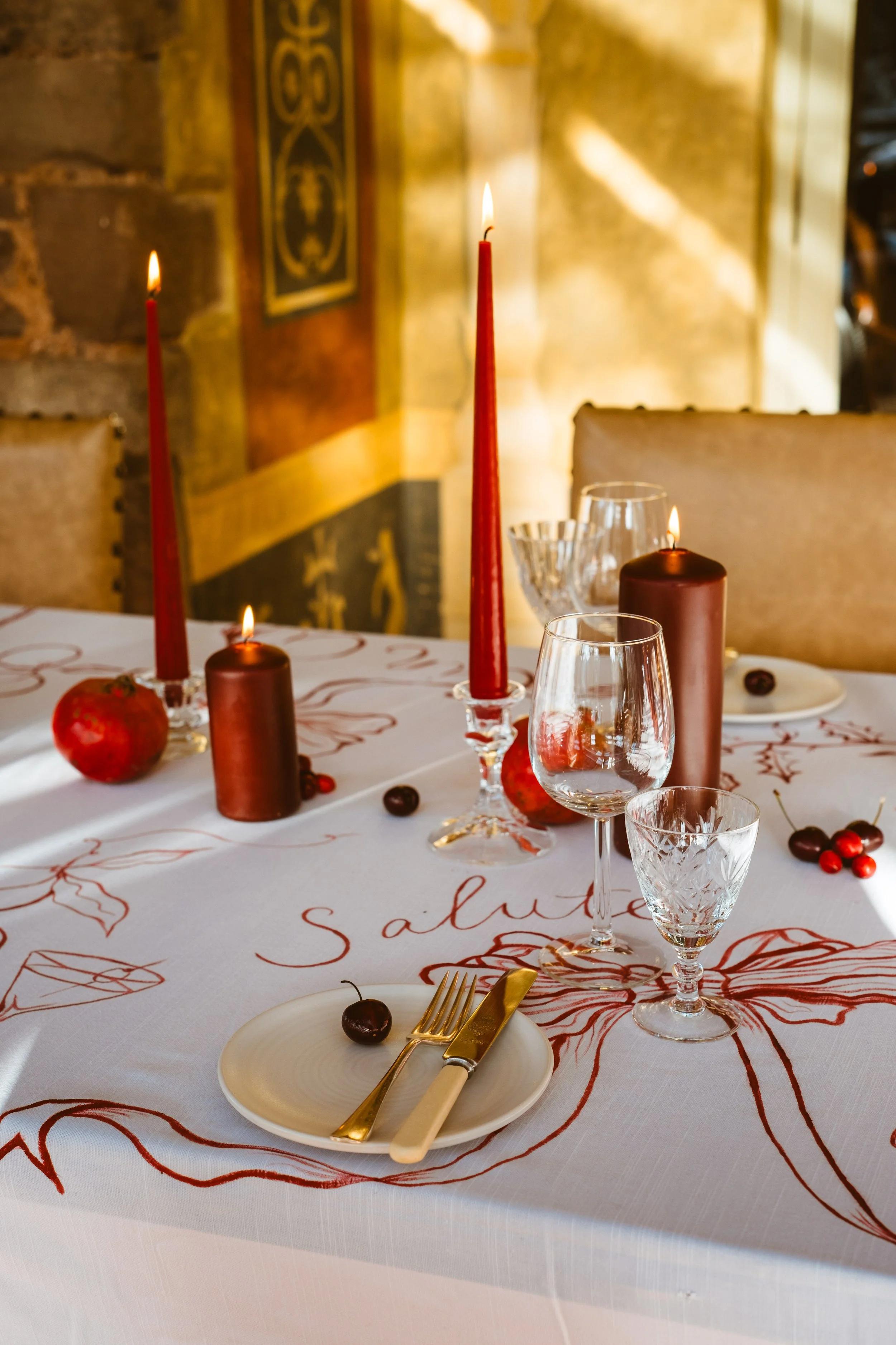 hand painted wedding table cloth