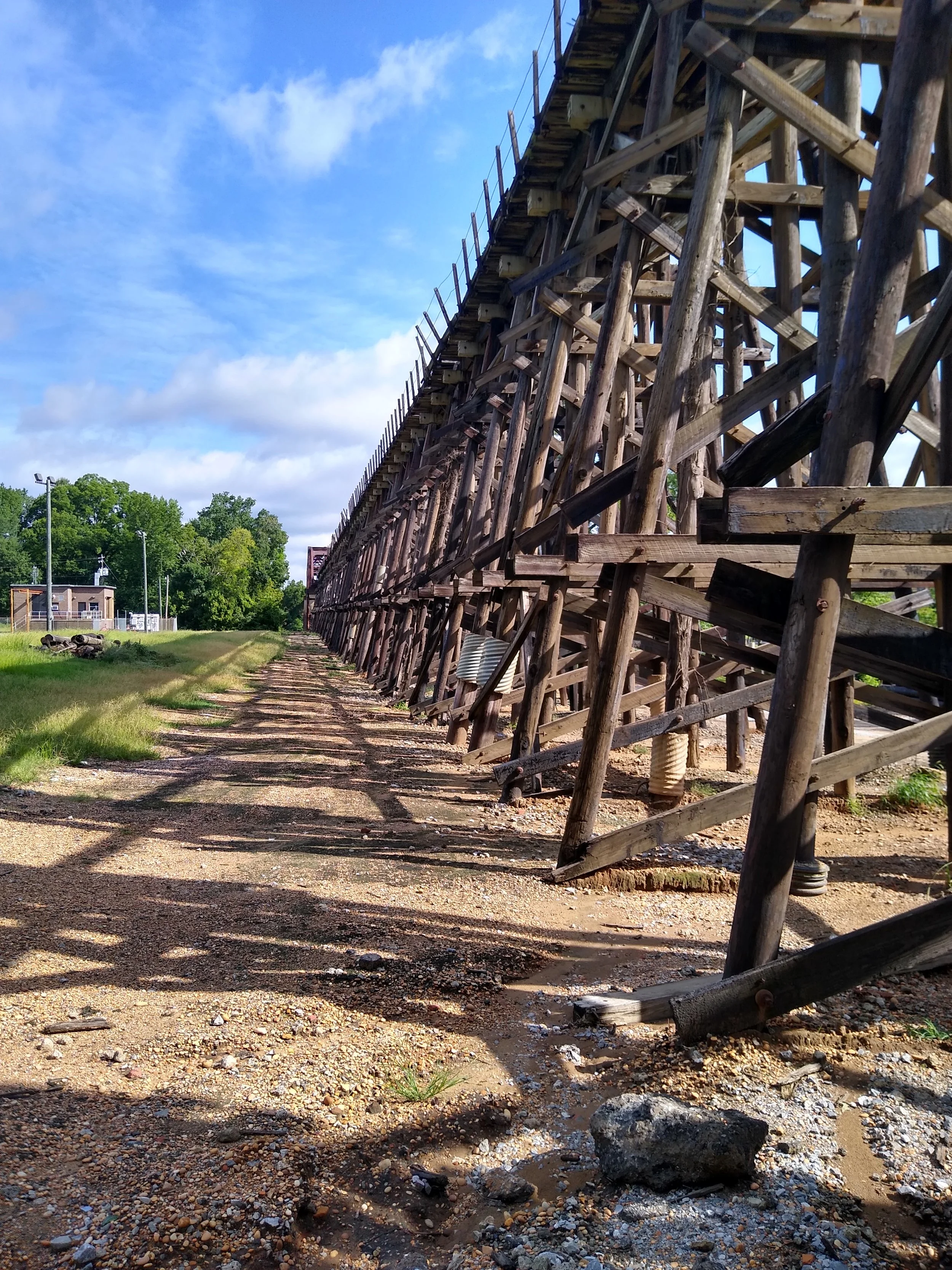 Rail bridge, Tuscaloosa, Alabama, USA