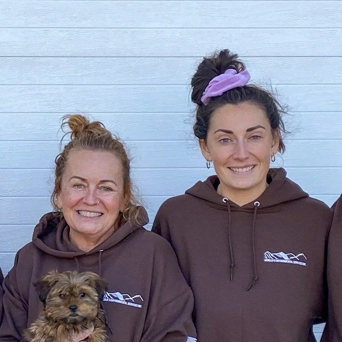 Here's your reminder that Mother's Day is this Sunday! 🌸 We wanted to take some time to recognize Tammy, Gabby, Marcy, Katie, Sara, and Jessica. Arnold's and your families are so lucky to have you 💚 To all the moms out there, thank you for everythi
