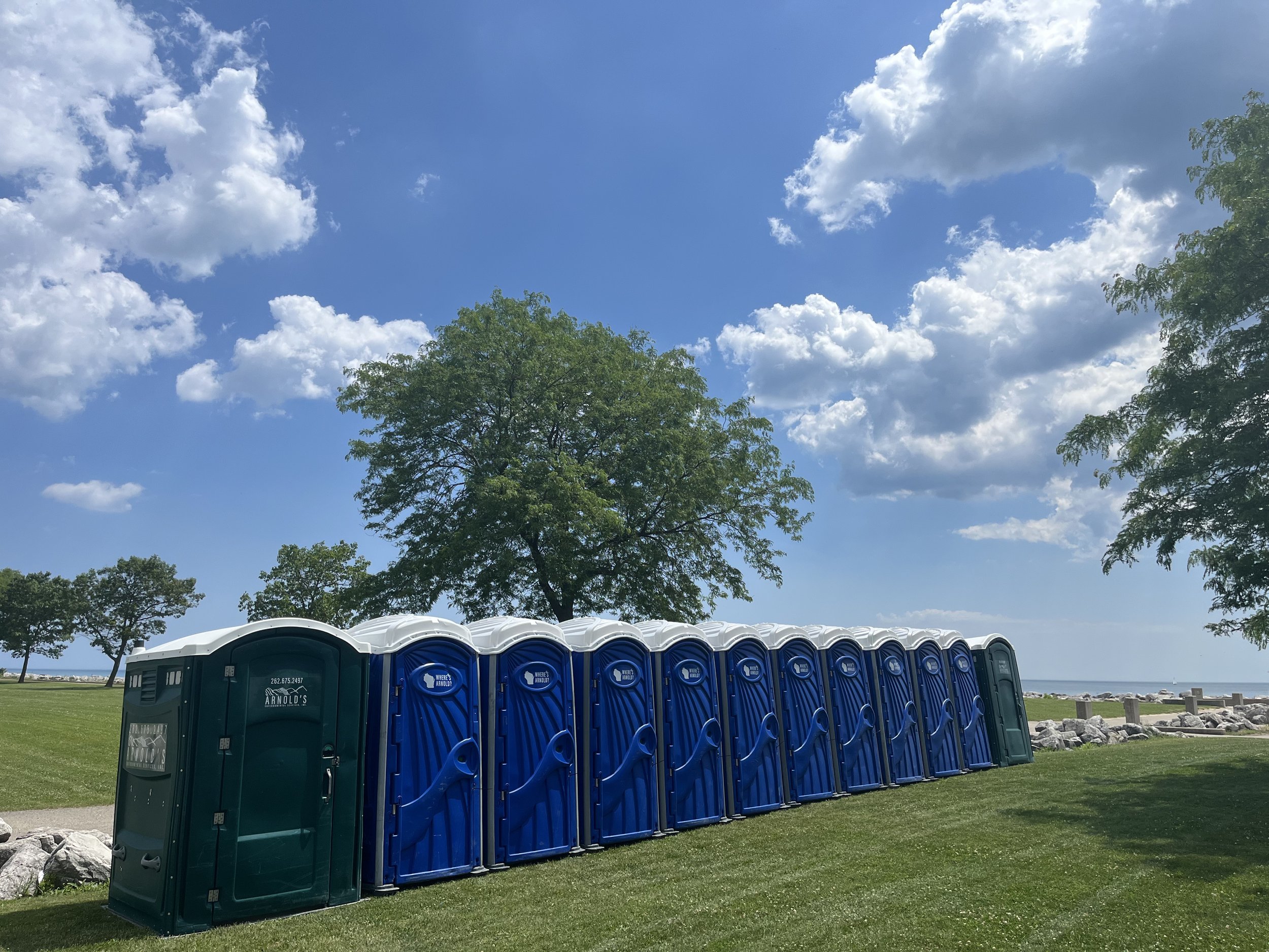 Portable Toilet Rentals in Southeastern Wisconsin: 5 Quality Checks