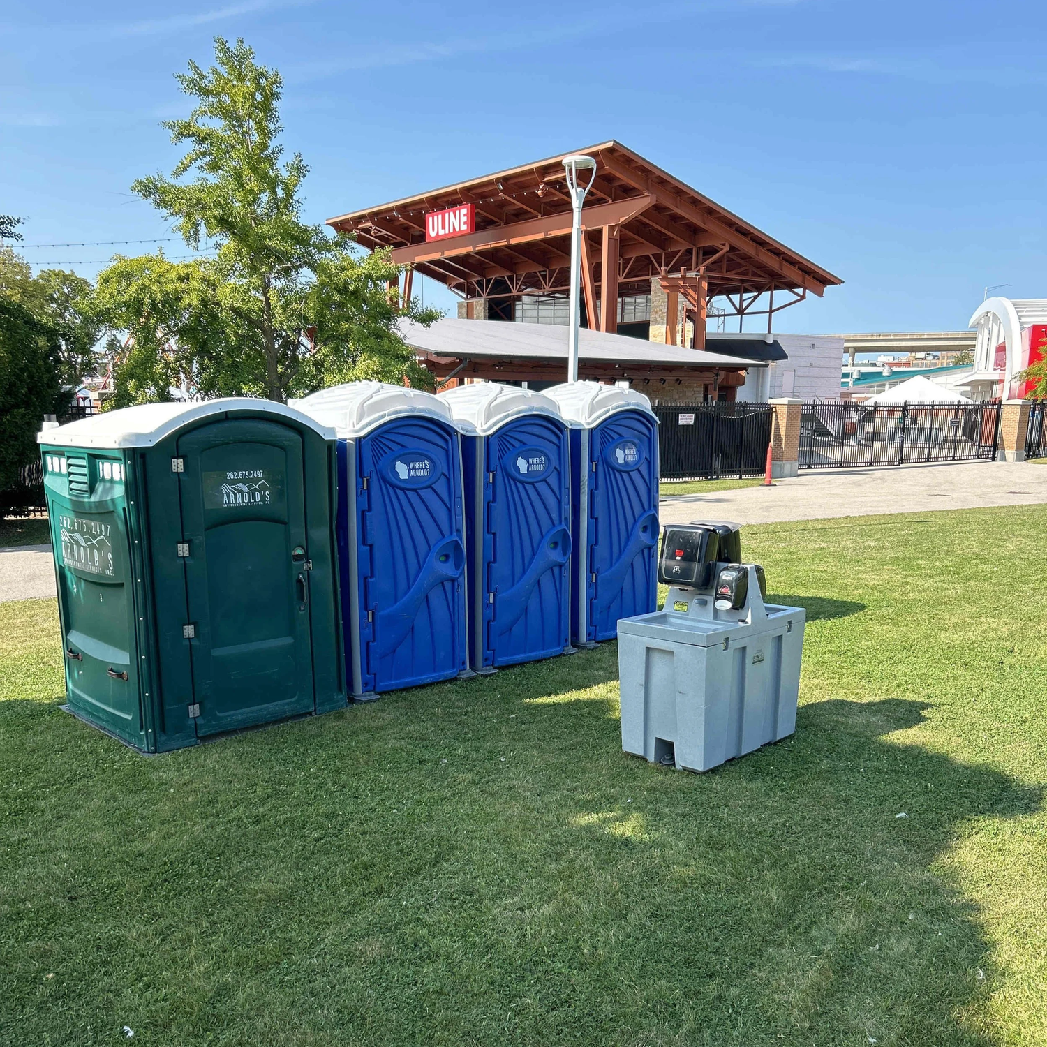 Do You Need Hand Wash Stations for Your Outdoor Event?
