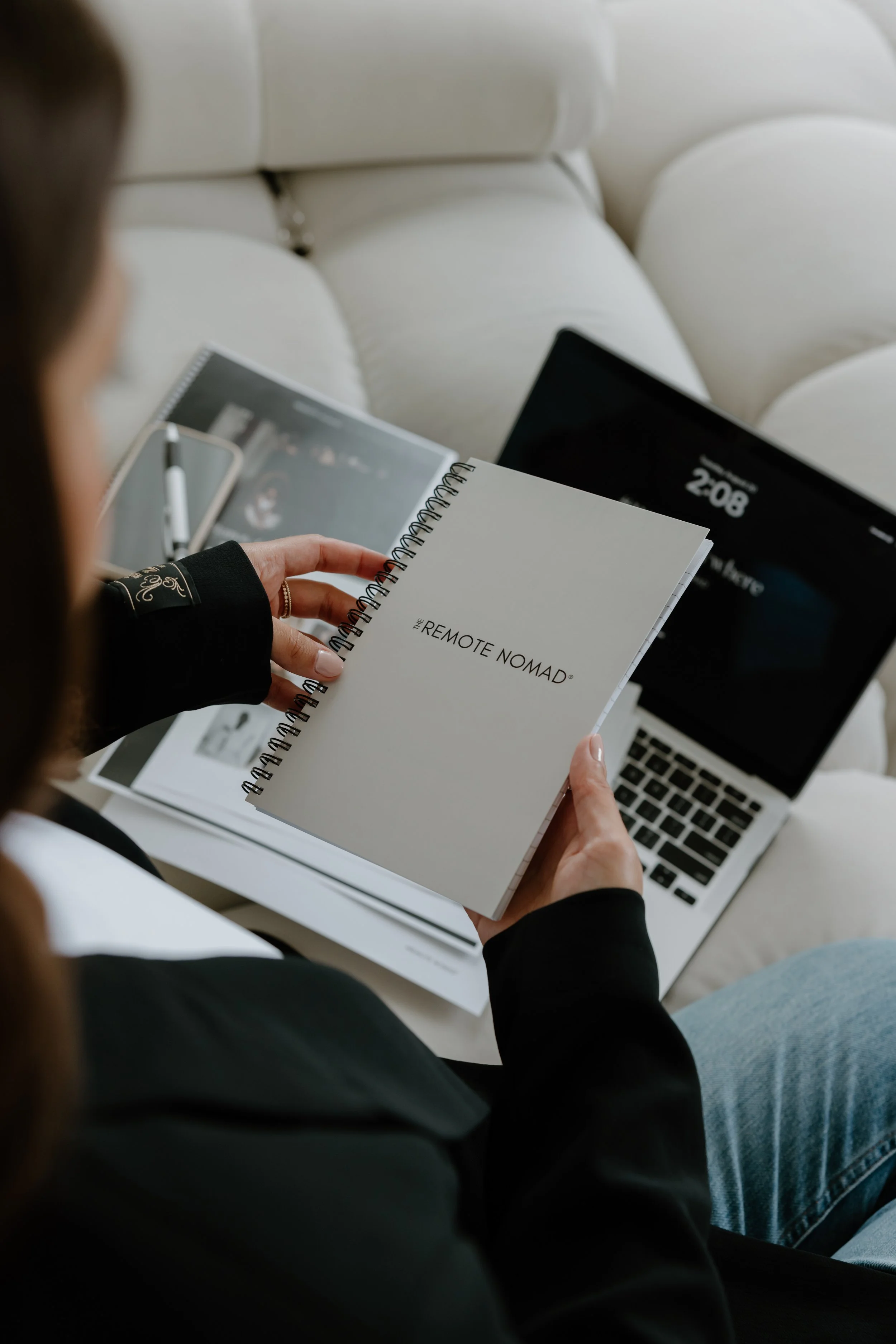 How to Stay Consistent in Your Remote Job Search Until You Land an Offer