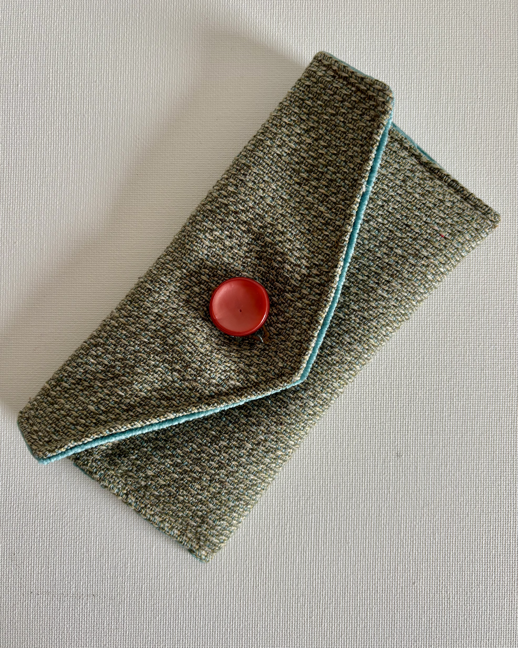 Button Bag.png