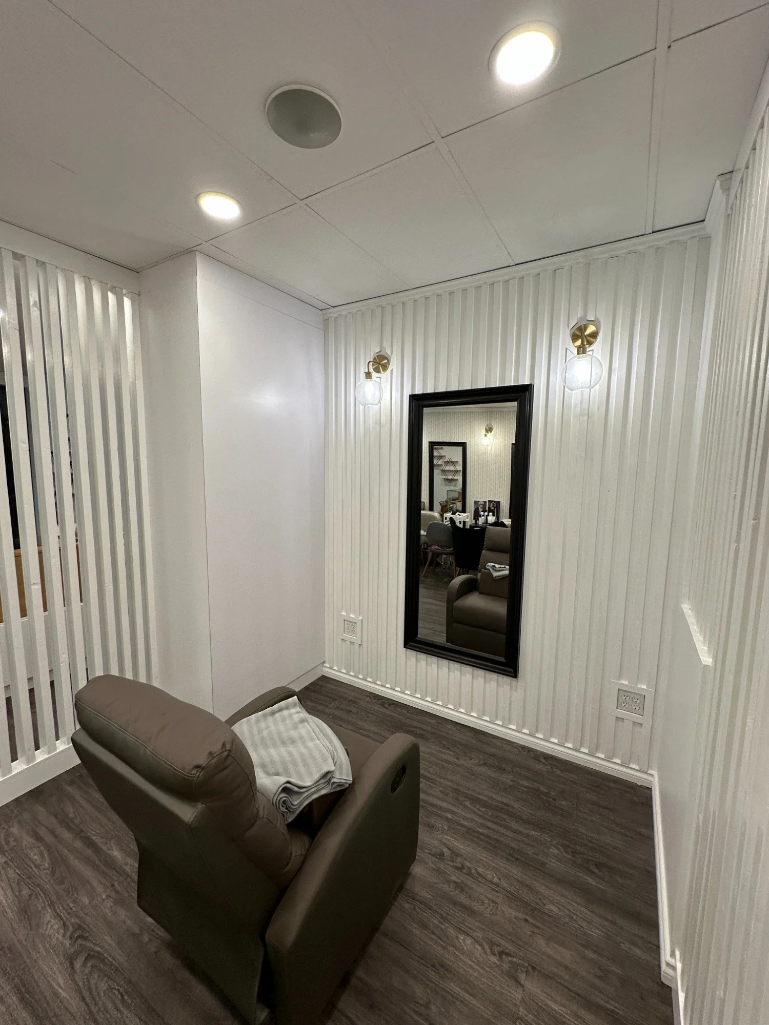 Commercial Painter- Professional Repainting