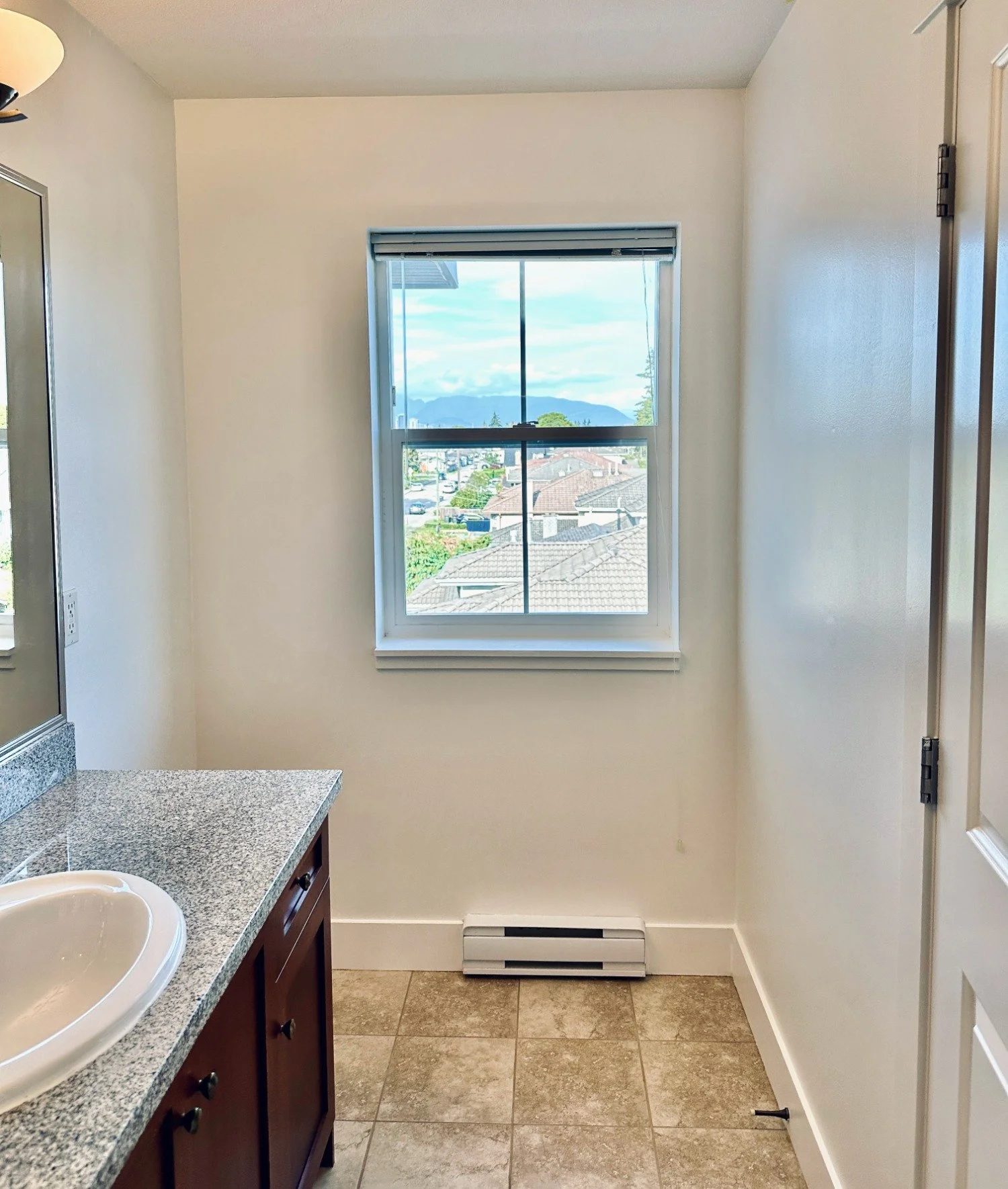 Port Moody Painters- Bathroom detailed painting