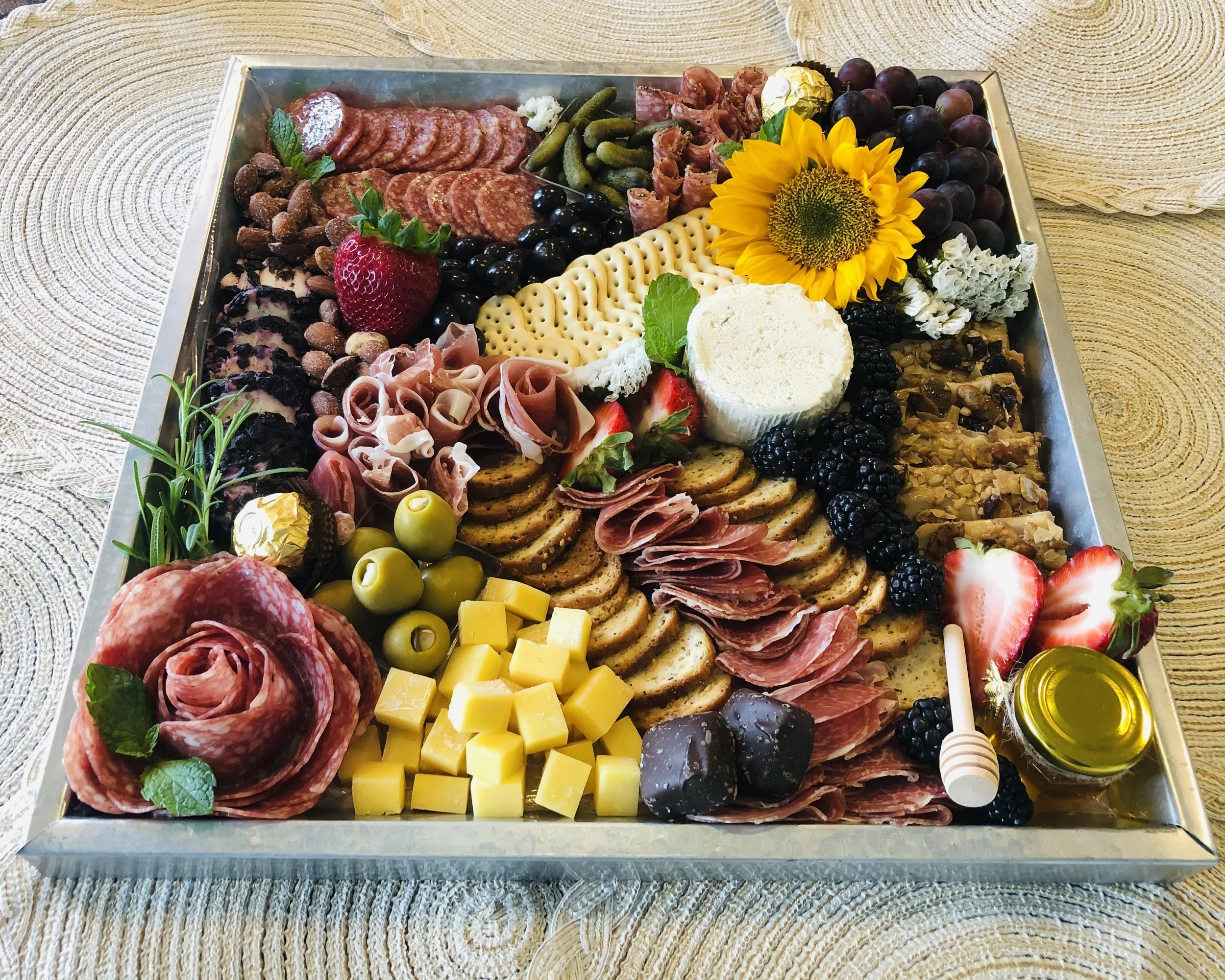 General 2 — A'La Board Plates & Platters