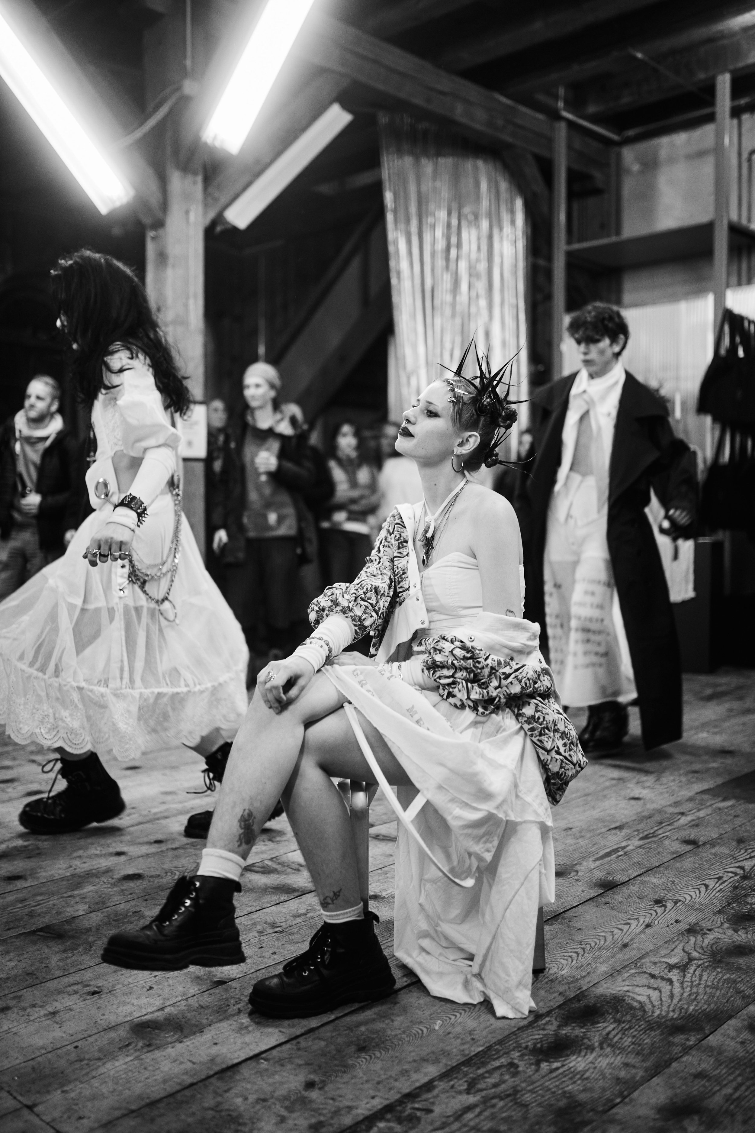 "Stardust Dignity" an interactive showroom for ELS