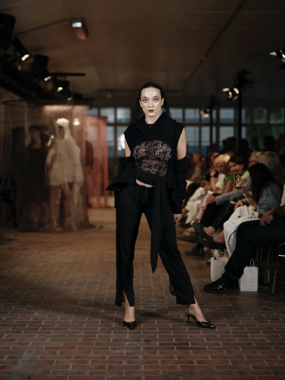 Groß (2 FRAGILE CONSTRUCTION ).jpeg