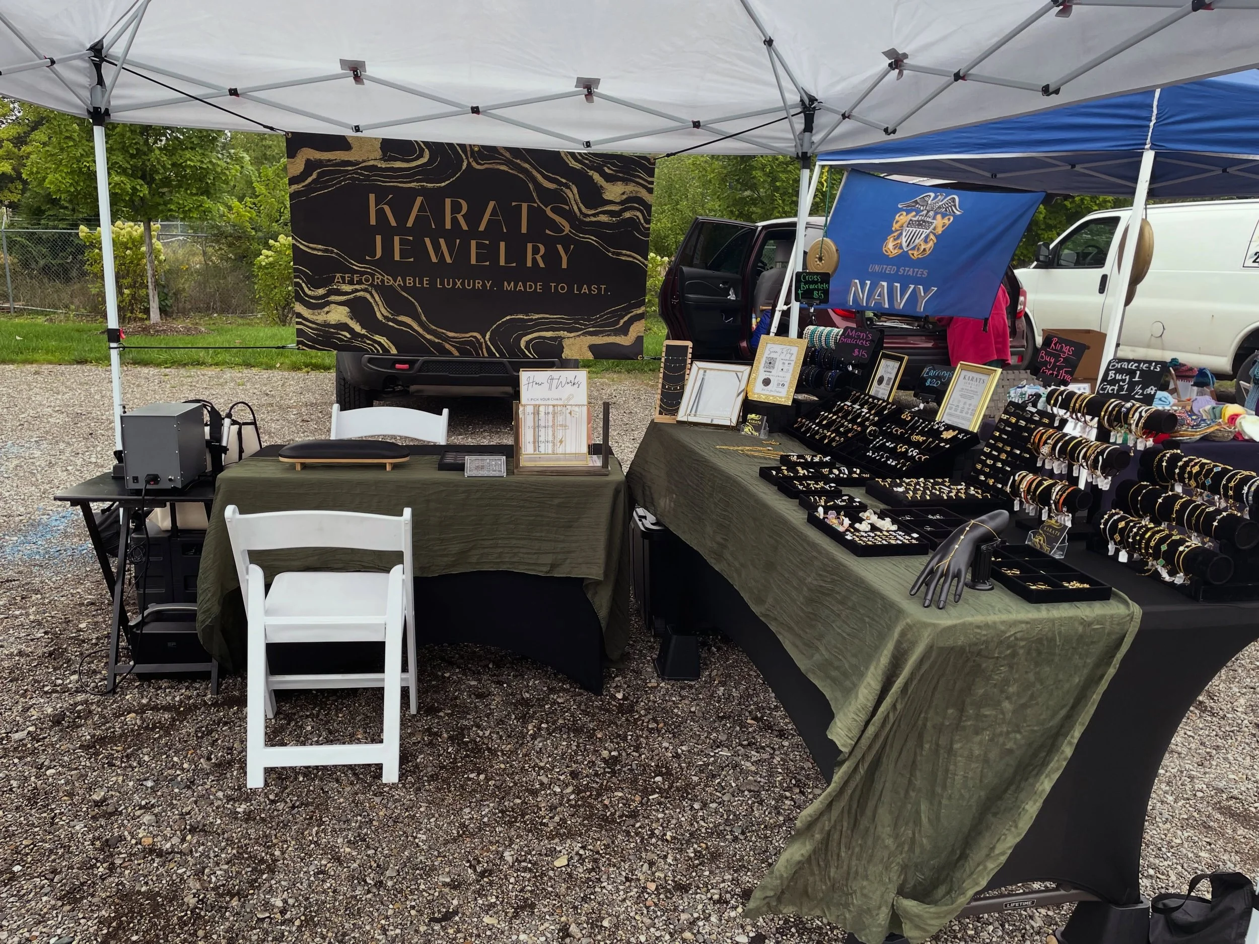 one more month of finding us at the market 🌿✨

it&rsquo;s been such a good season &mdash; come see us before we wrap it up. Shop jewelry, permanent pieces &amp; good vibes waiting for you 🖤

#KaratsJewelry #PermanentJewelry #FarmersMarket  #Afforda