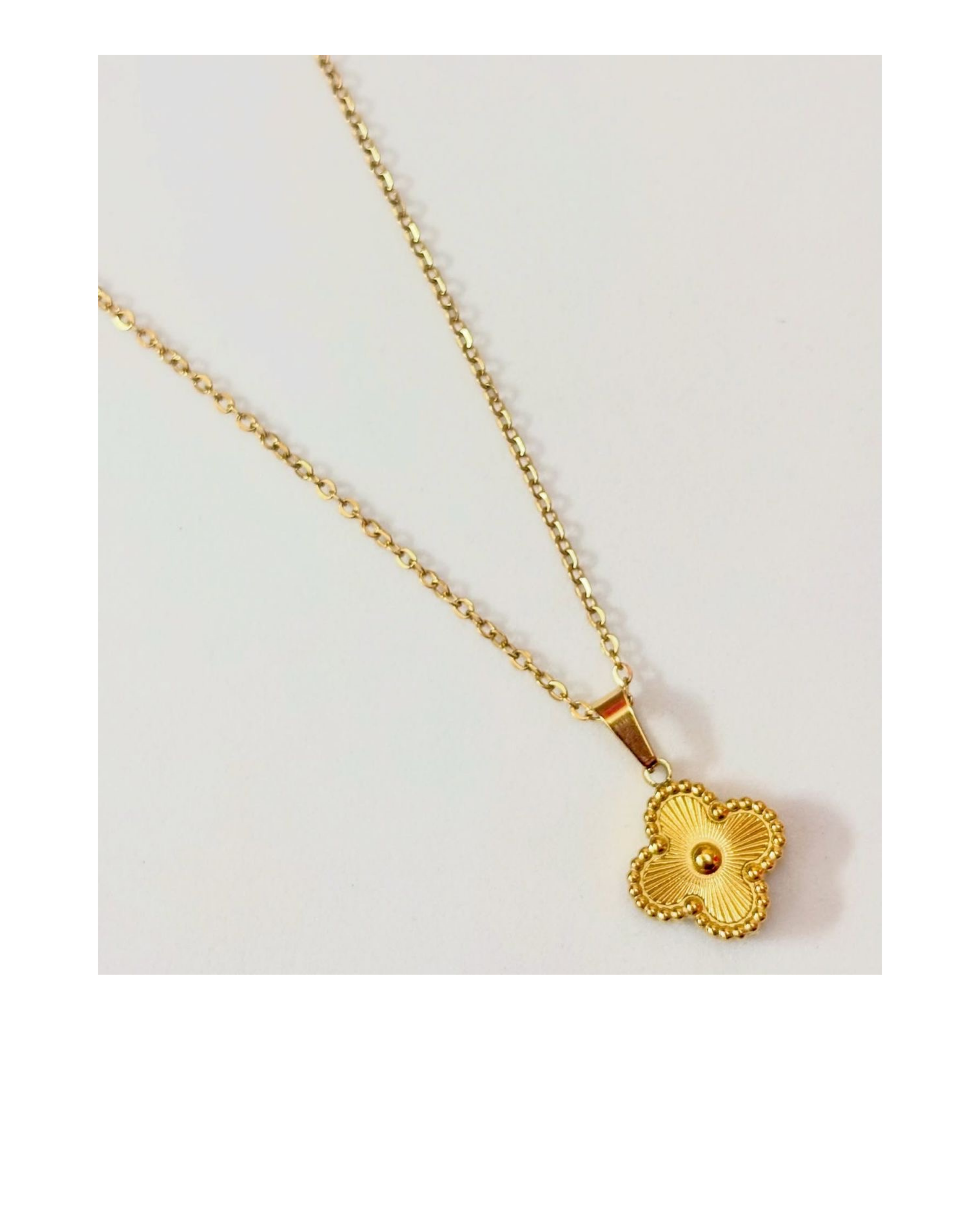 Clover Necklace