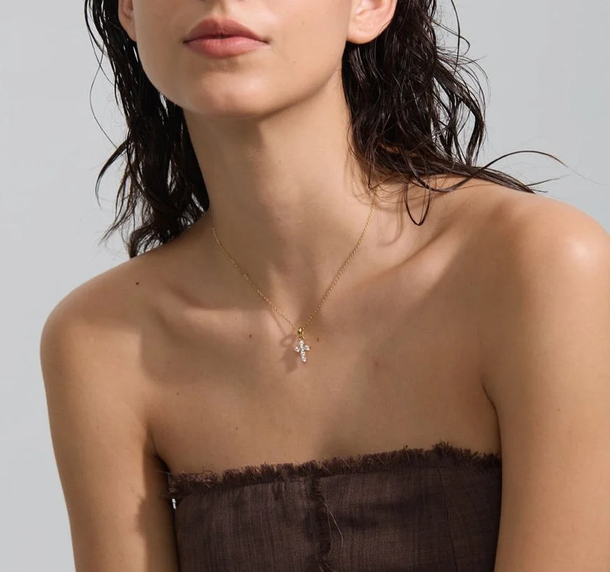 Luxe Cross Pendant Necklace
