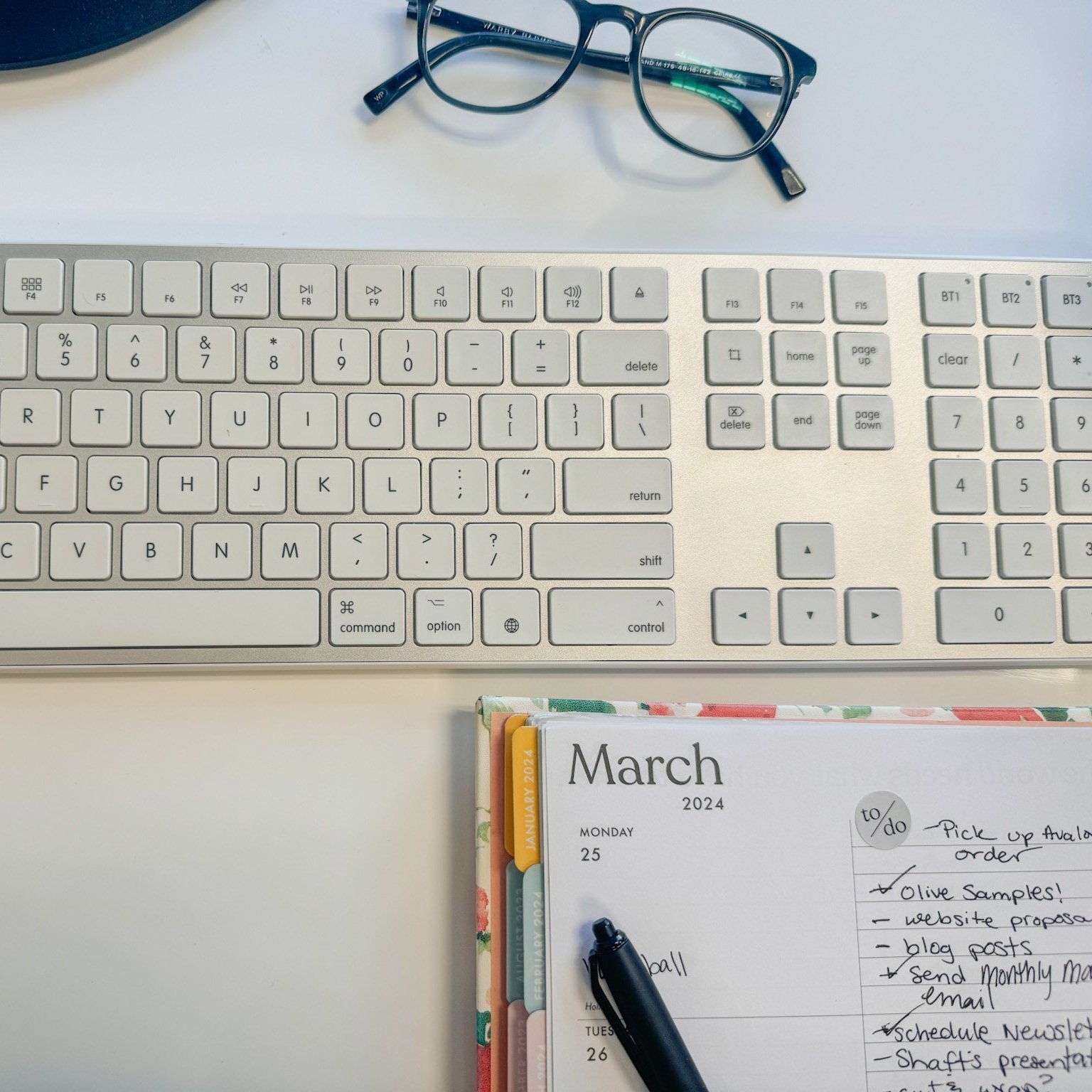 Top Five Productivity Tool Must-Haves for Leadership Coaches