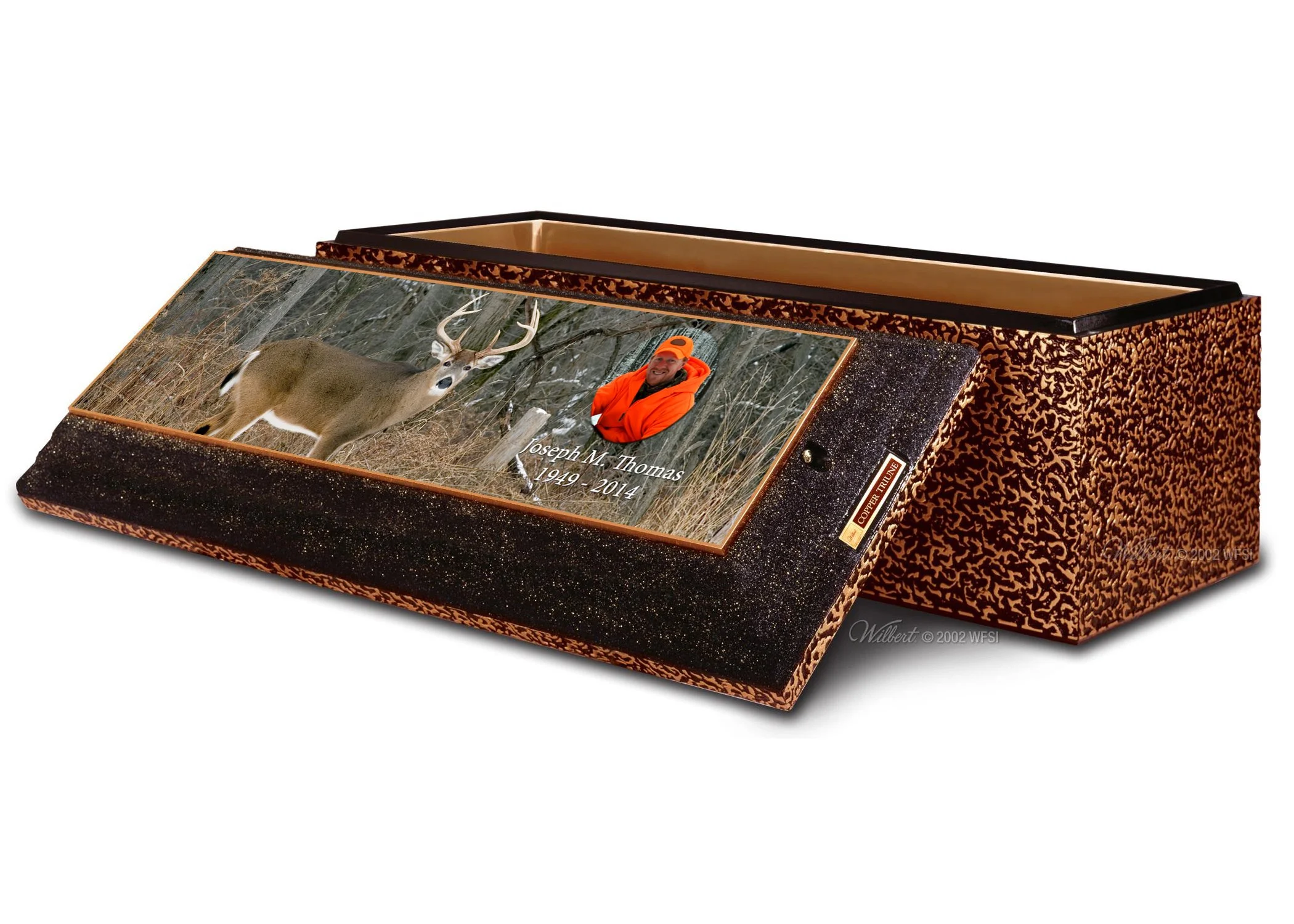 WLCS-BV-CT-WhitetailBuckAndPicture.jpg