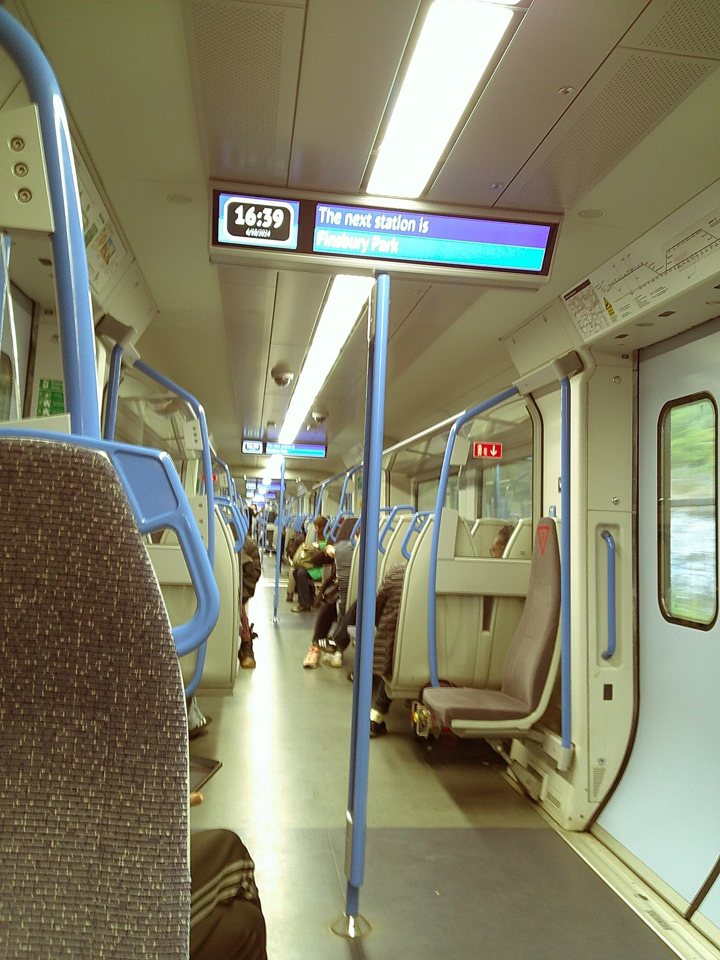 DSCF0011.JPG