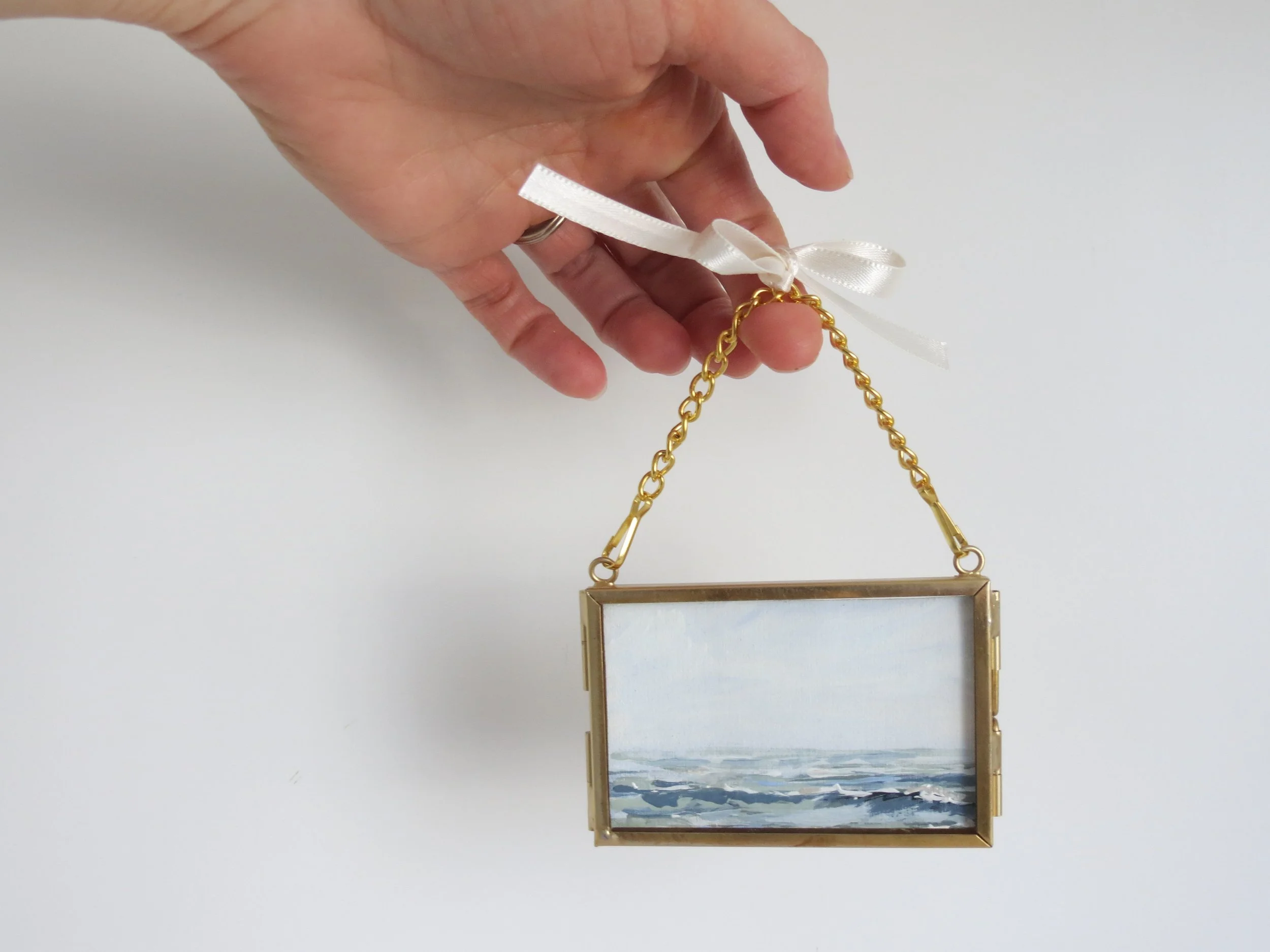 Ornament: "Linen Seascape"