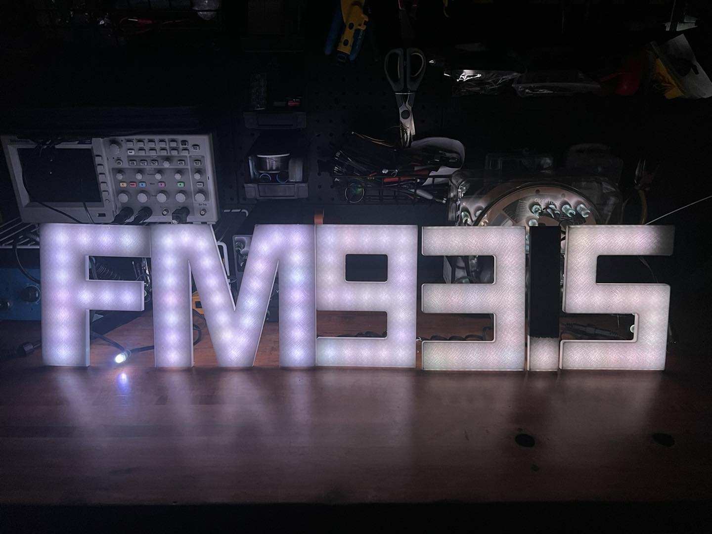 Full_LightedSign.jpg