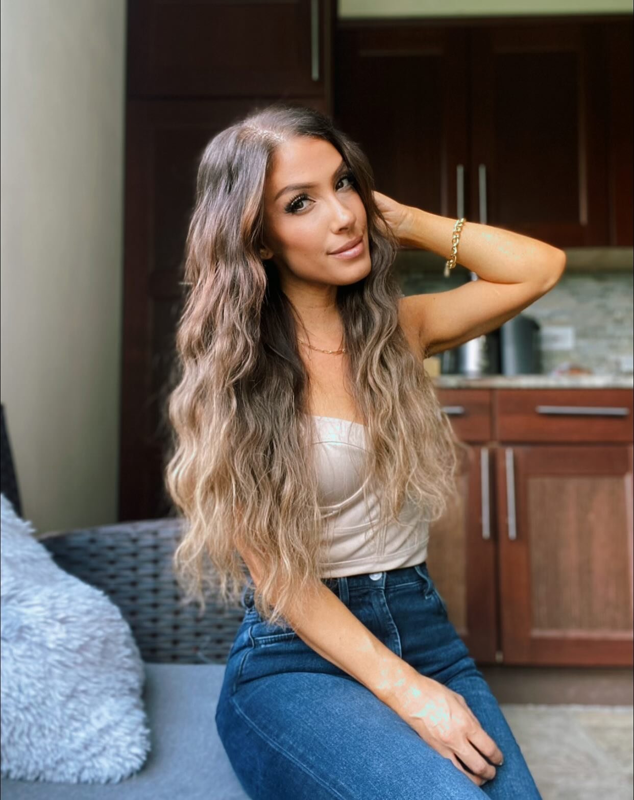 We strategically installed 150 grams of custom Russian hair extensions, using a blend of tape-ins and K-tips to maximize coverage, movement and longevity &mdash; all while minimizing stress on the scalp and natural hair. This hair is naturally wavy a