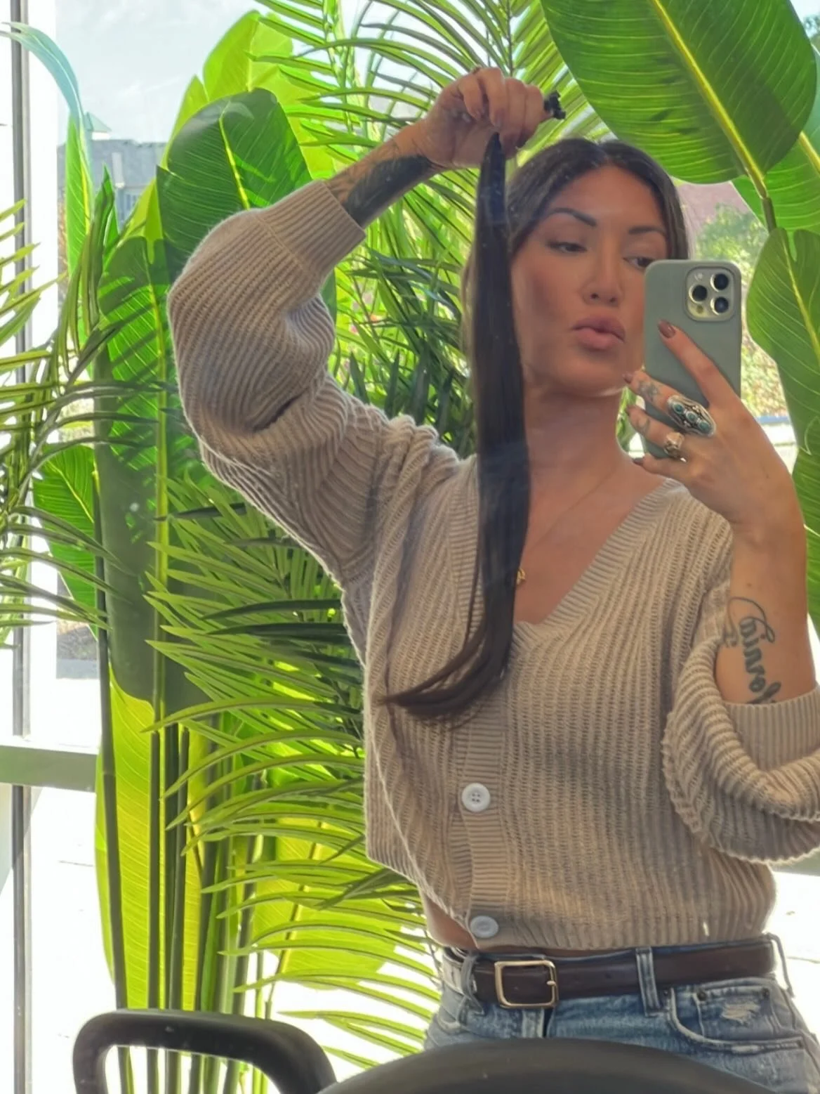 HELLO! Thought I&rsquo;d reintroduce myself since it&rsquo;s been a while! ❤️&zwj;🔥 I&rsquo;m Diana! K-tip extension specialist, correction expert and the perfectionist behind Barrington Hair Extensions!

I&rsquo;ve spent 18+ years behind the chair 