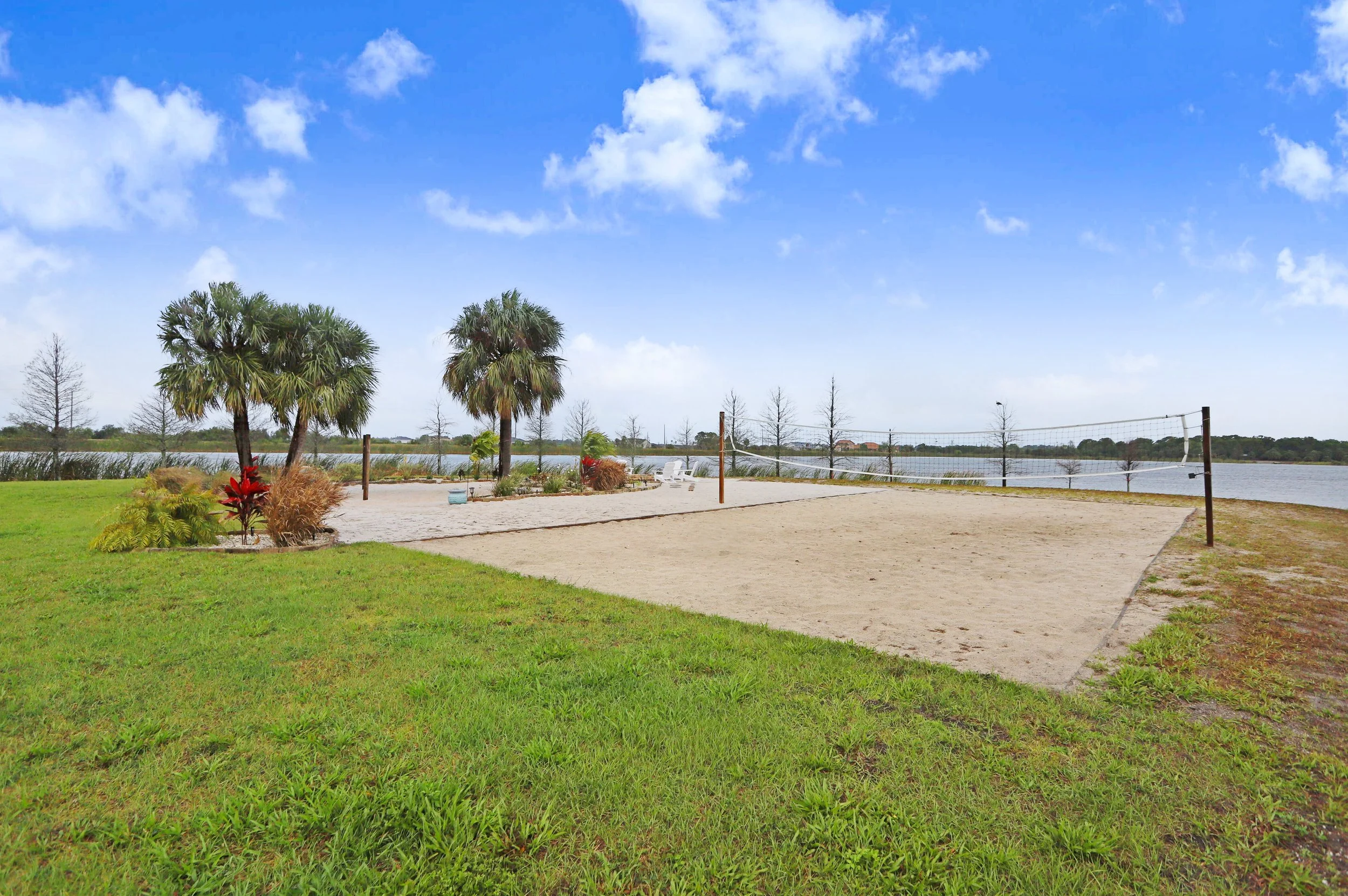 2014 Lost River Trail Ruskin-print-047-036-Backyard-4200x2794-300dpi.jpg