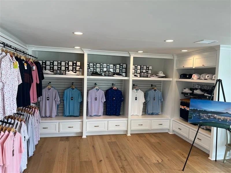 Marsh -- Atlanta standard overlay shaker door, Alpine.