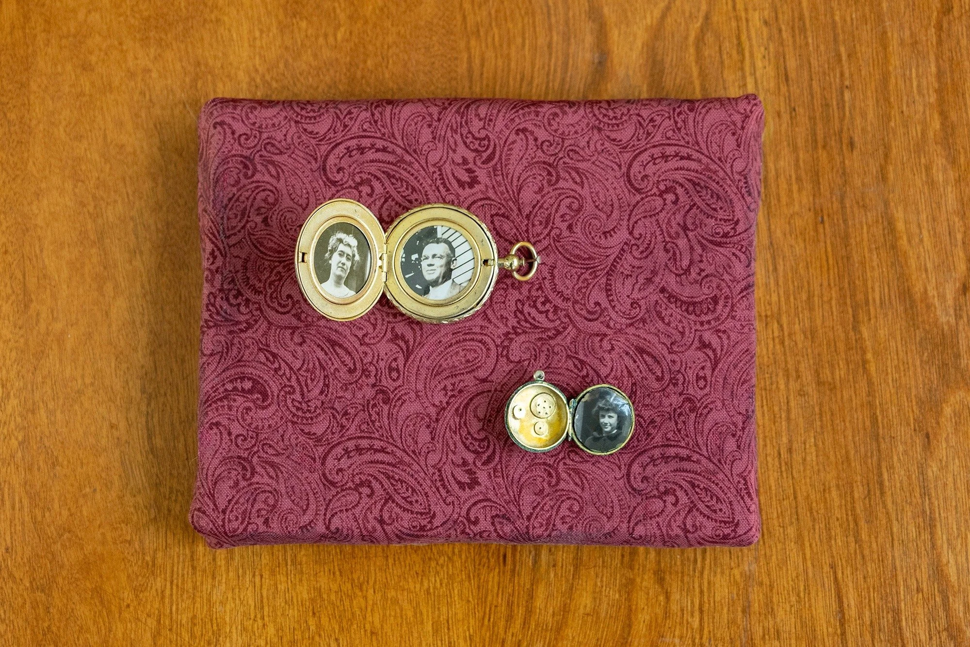 19-Forgotten Sweethearts-Mixed Media-2025..jpg