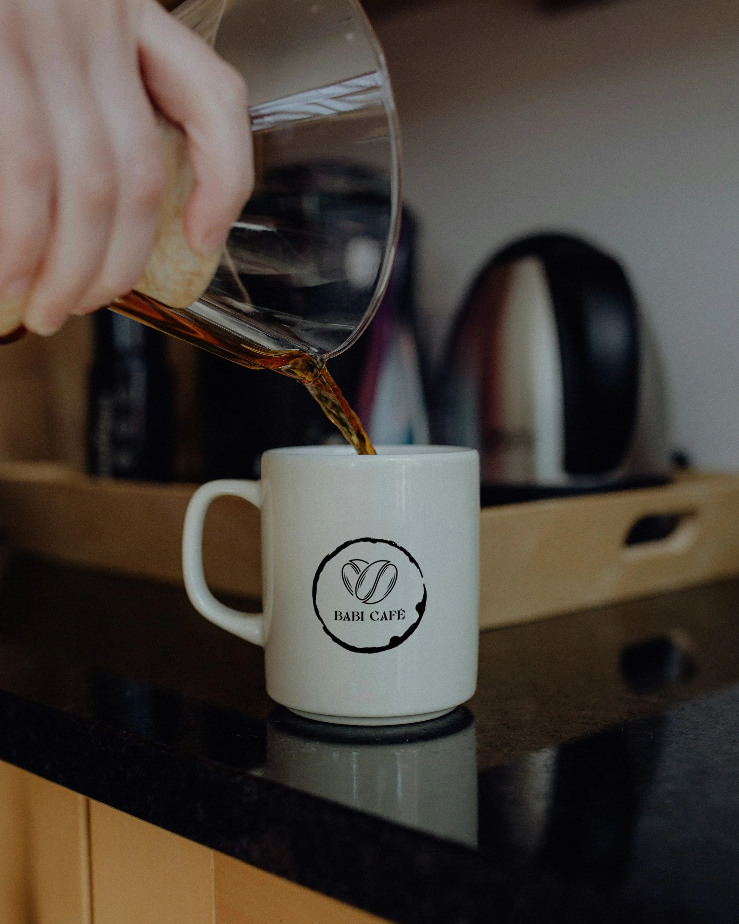 Tasse blanche smart object Babi-lowopacity.jpg