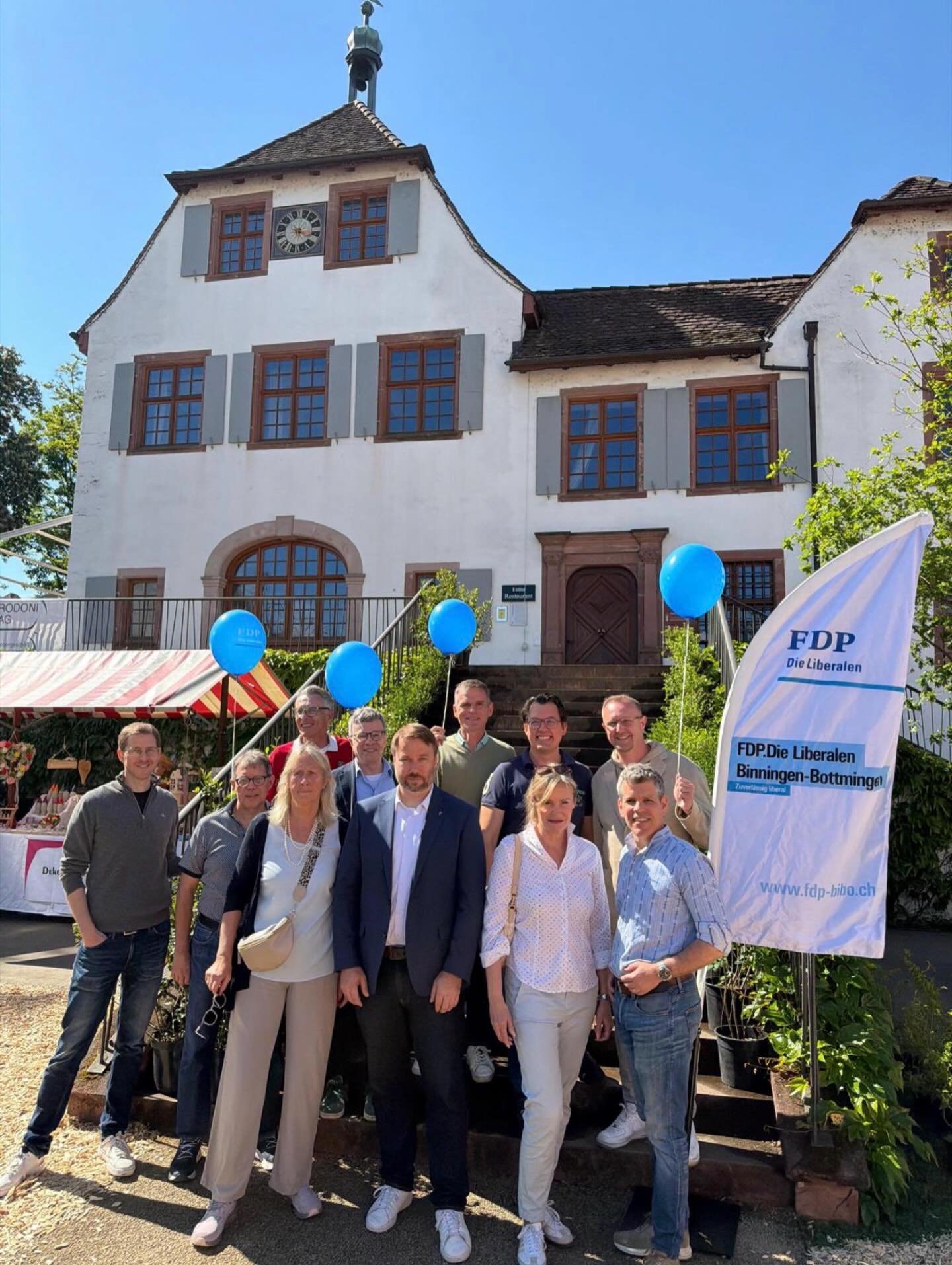 Matthias Liechti - b&uuml;rgerlich, kompetent, anst&auml;ndig. Die st&auml;rkste Partei unseres Kantons soll wieder in der Baselbieter Regierung vertreten sein. Das Oberbaselbiet genauso. FDP.Die Liberalen Baselland , Die Mitte  Basel-Landschaft , na