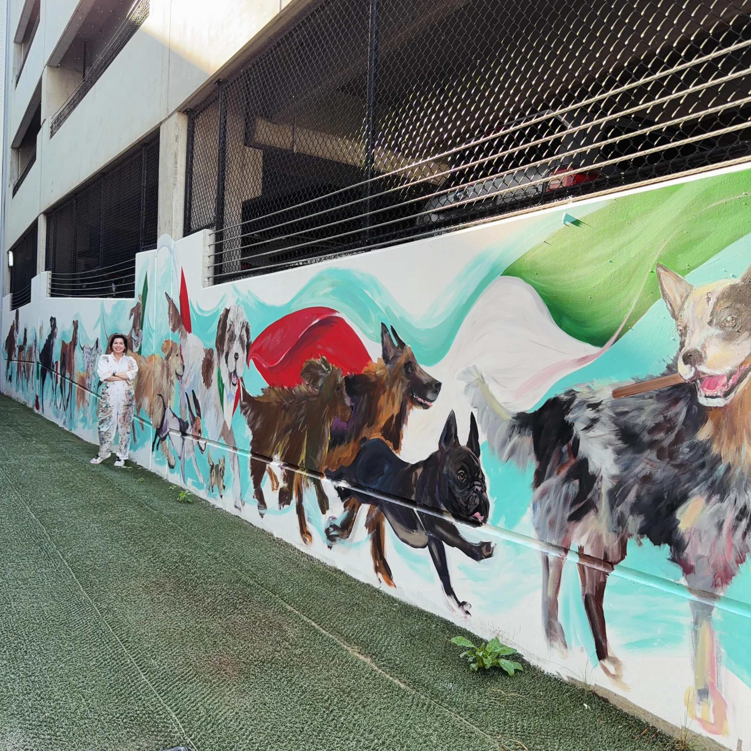 Some stills from my largest exterior mural project to date: &ldquo;Tanti Cani&rdquo; (translation: a lot of dogs 🐶 ) @modaatthehill in Saint Louis has a fantastic little dog park and this wall was designed to honor the playful pups. There&rsquo;s a 