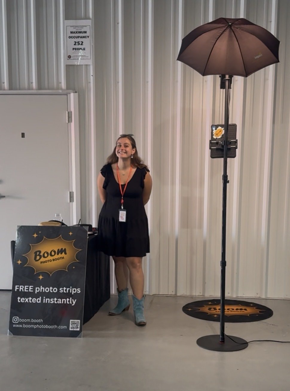 Boom Photo Booth is Hiring Photo Booth Hosts! Own Your Market, Join the Family