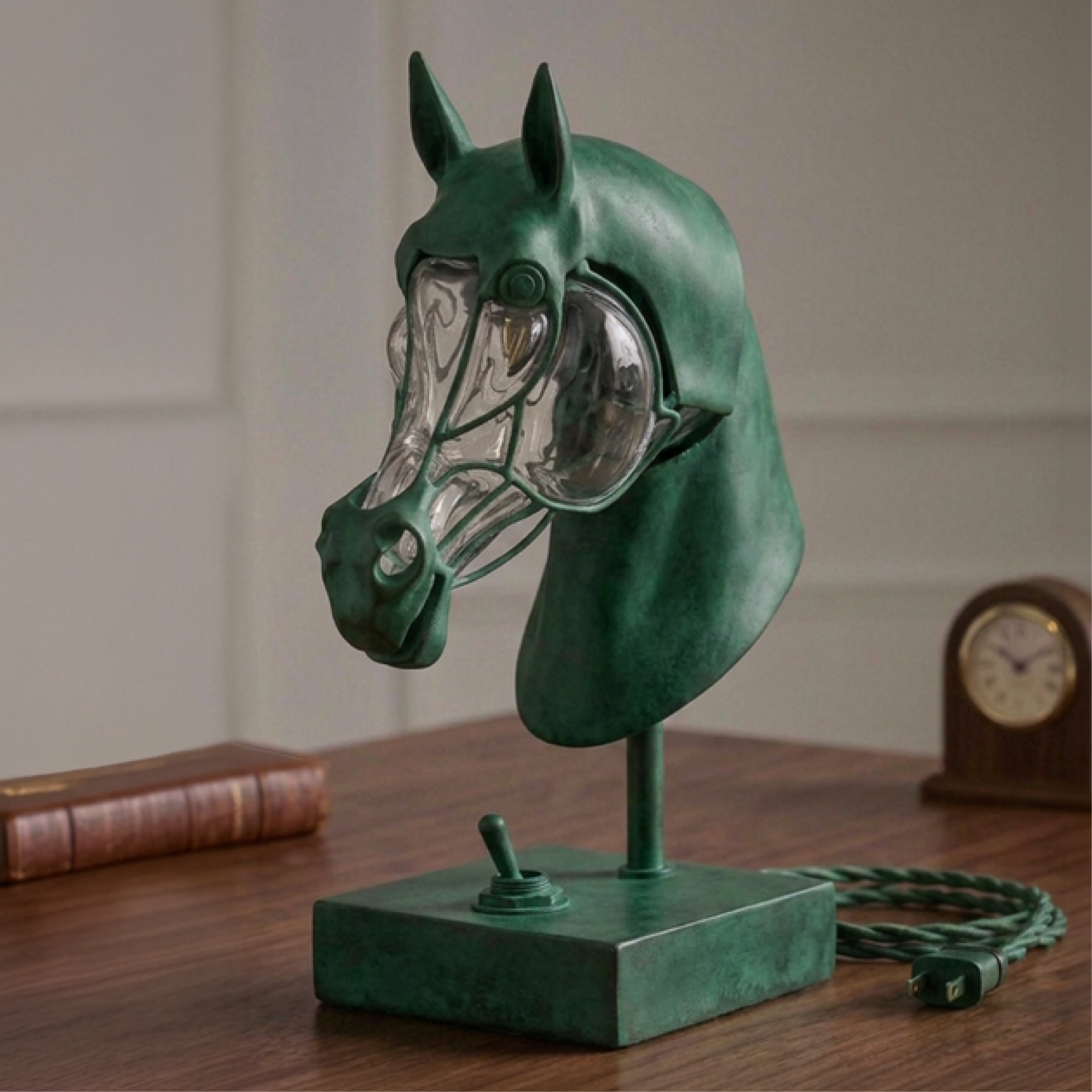 Classic Horse Head Table Lamp